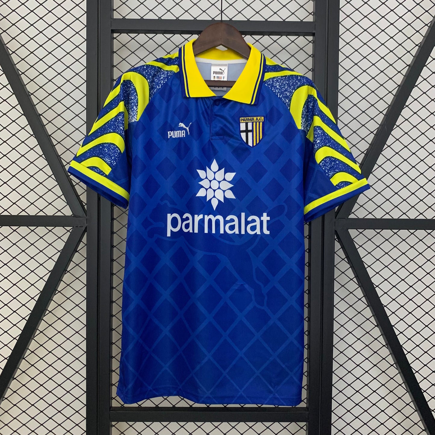 1995-1997 Parma Home Vintage Shirt)