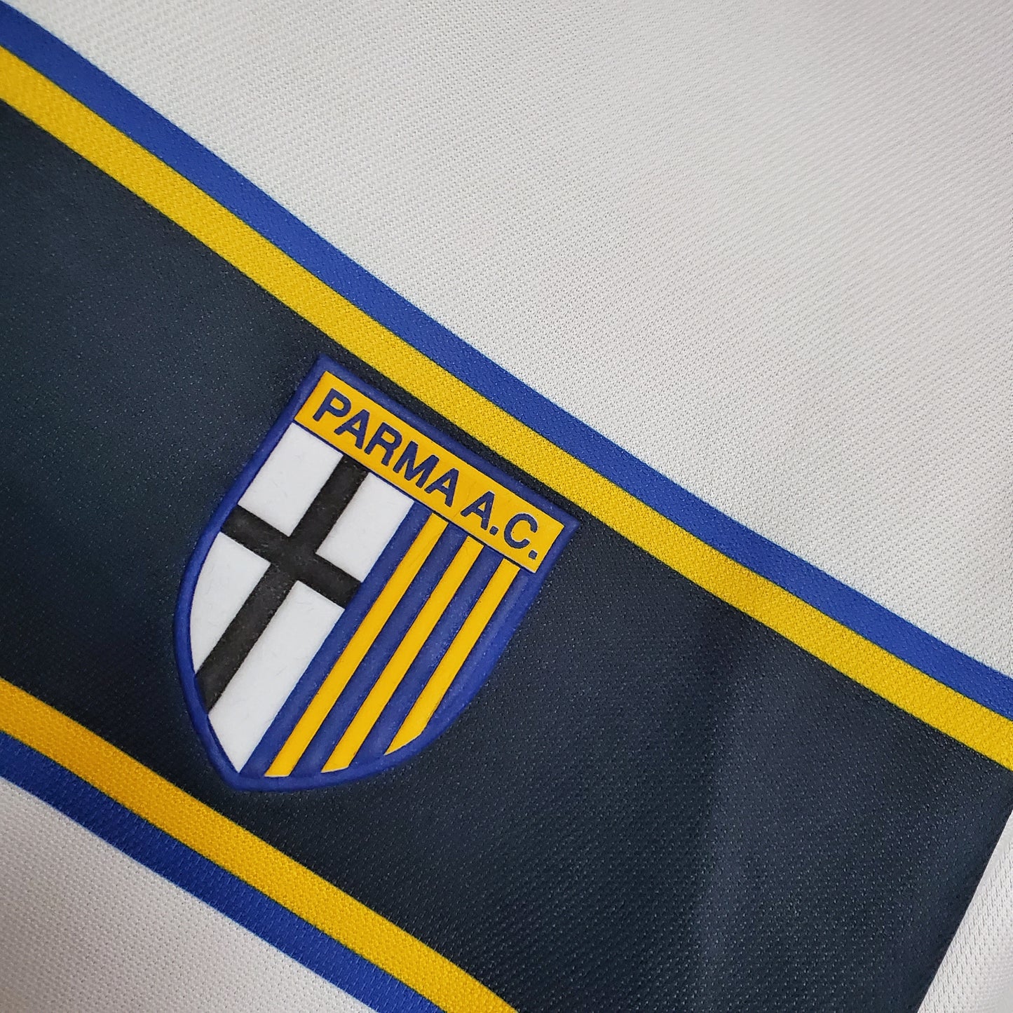 2002/2003 Parma Vintage Away Shirt