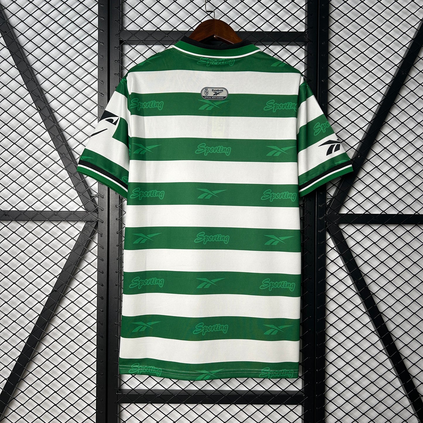 99/00 Sporting Lisbon home Retro Shirt