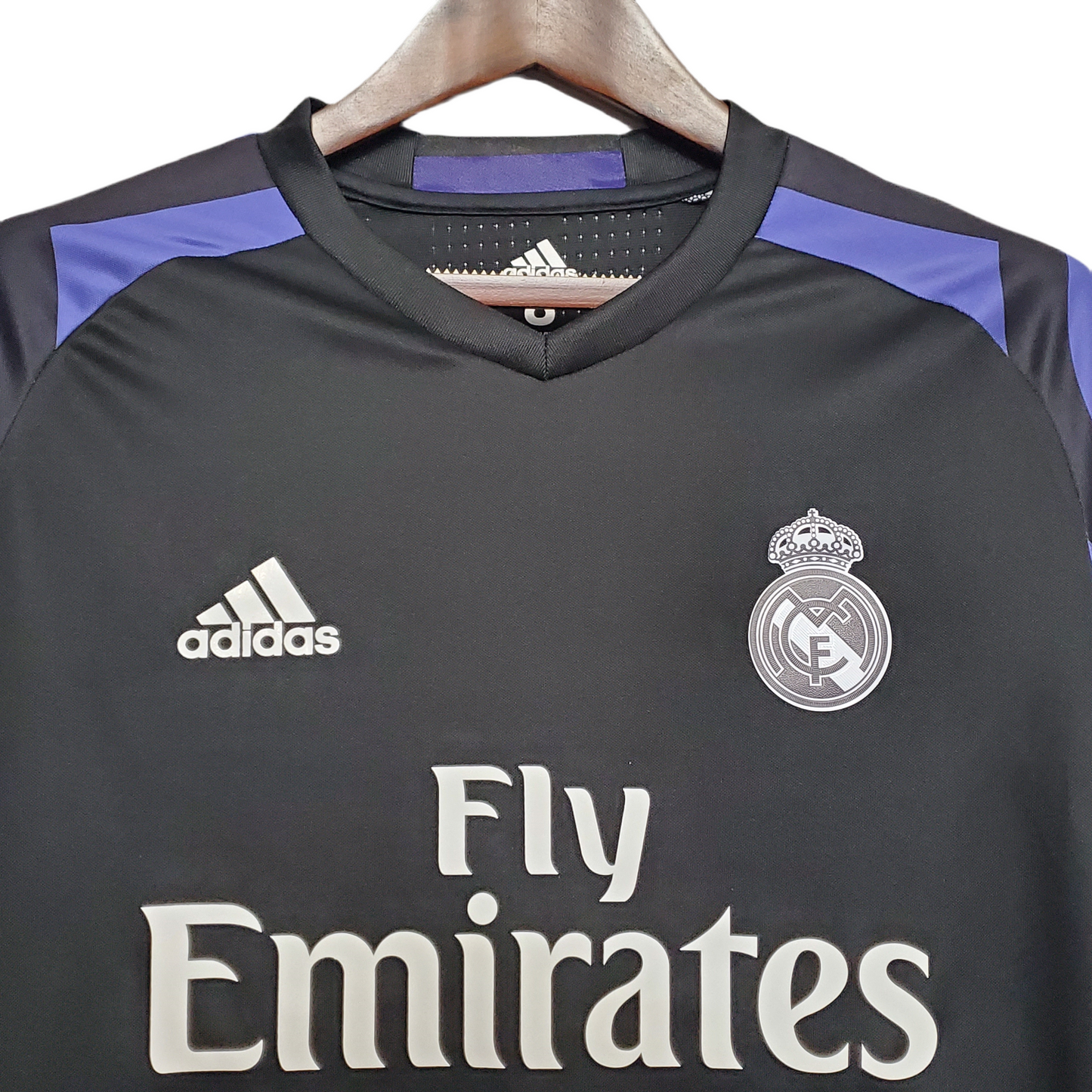 2015/2016 Real Madrid Retro Long Sleeve Third Away Shirt
