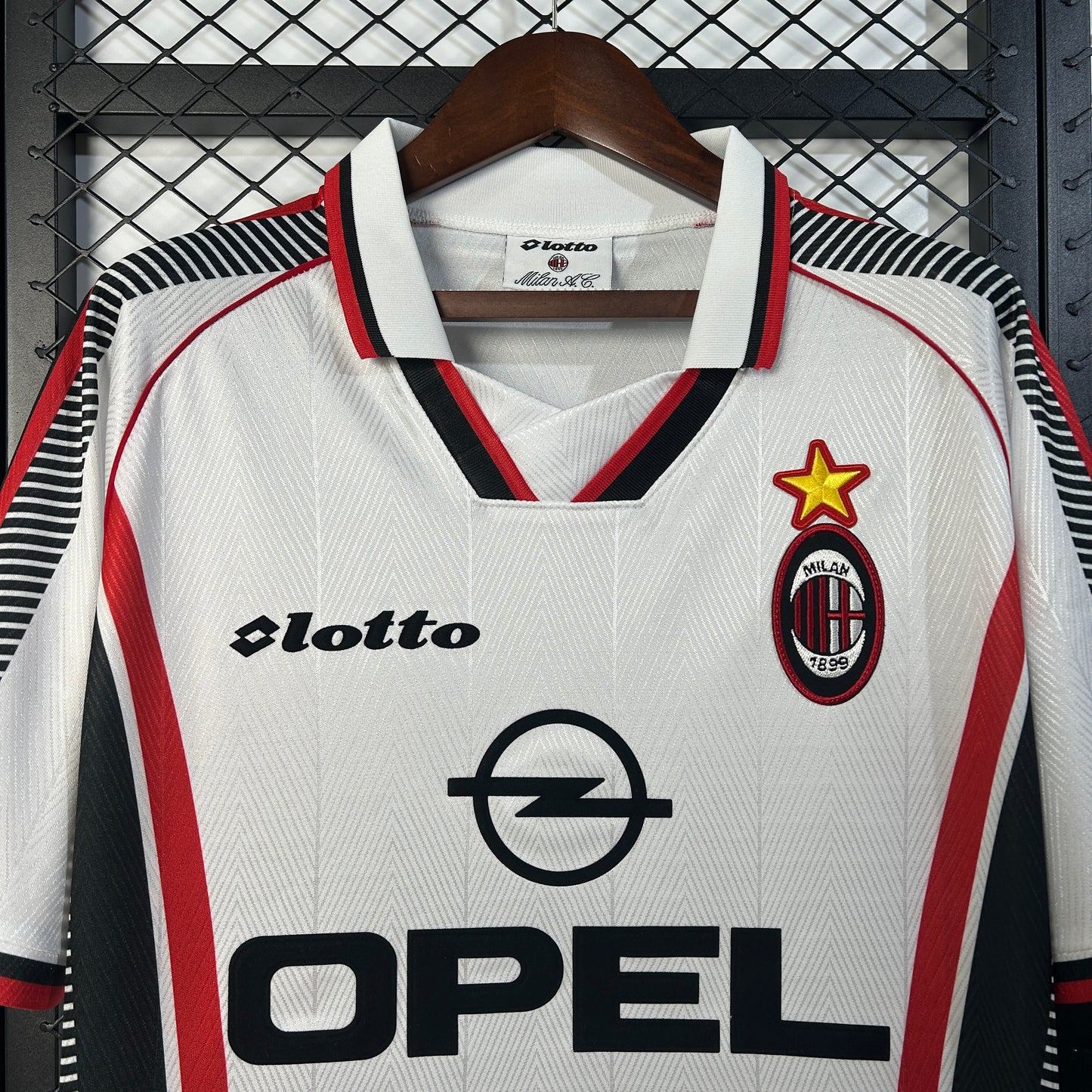 1998/1999 AC Milan Away Retro Shirt
