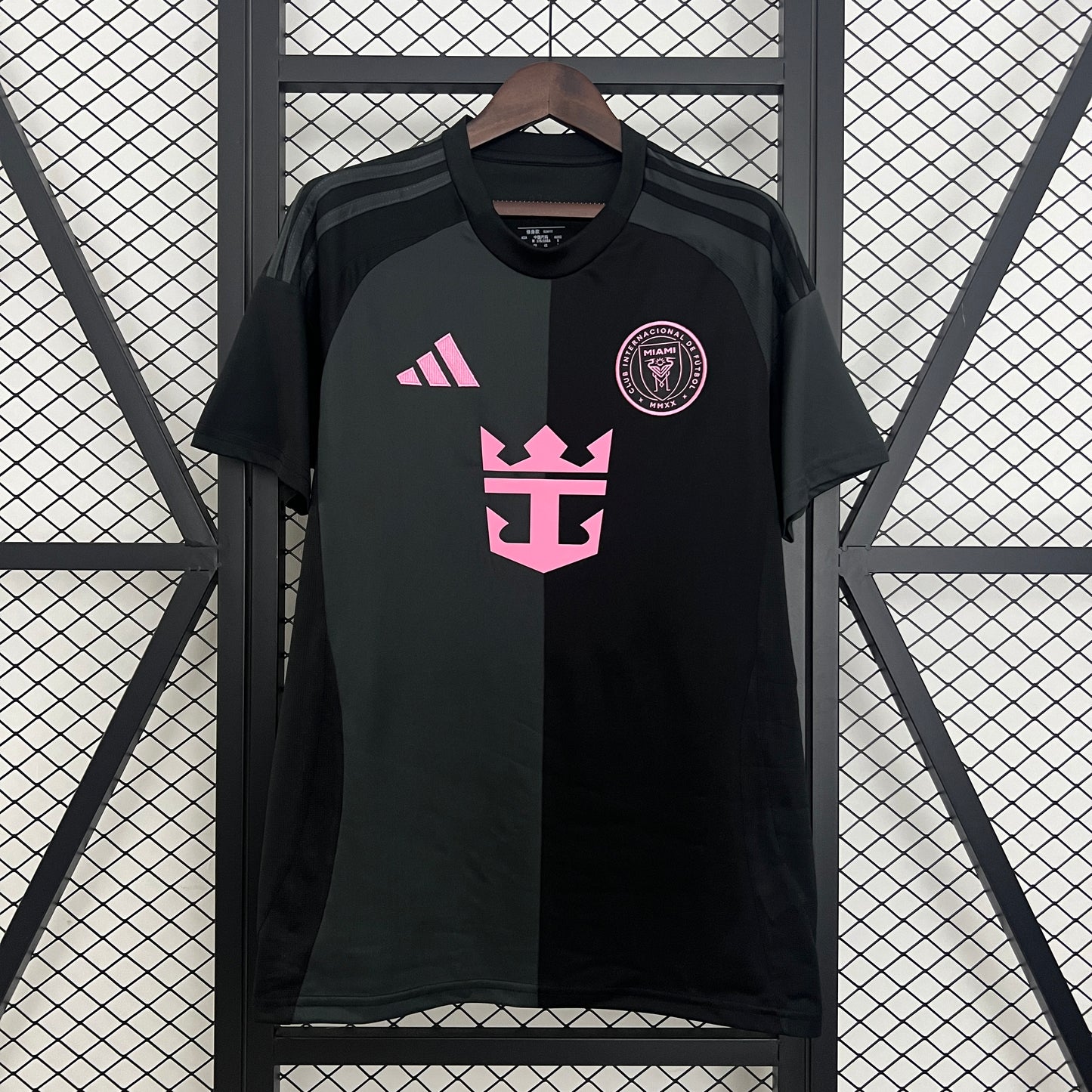 25/26 Miami Away shirt