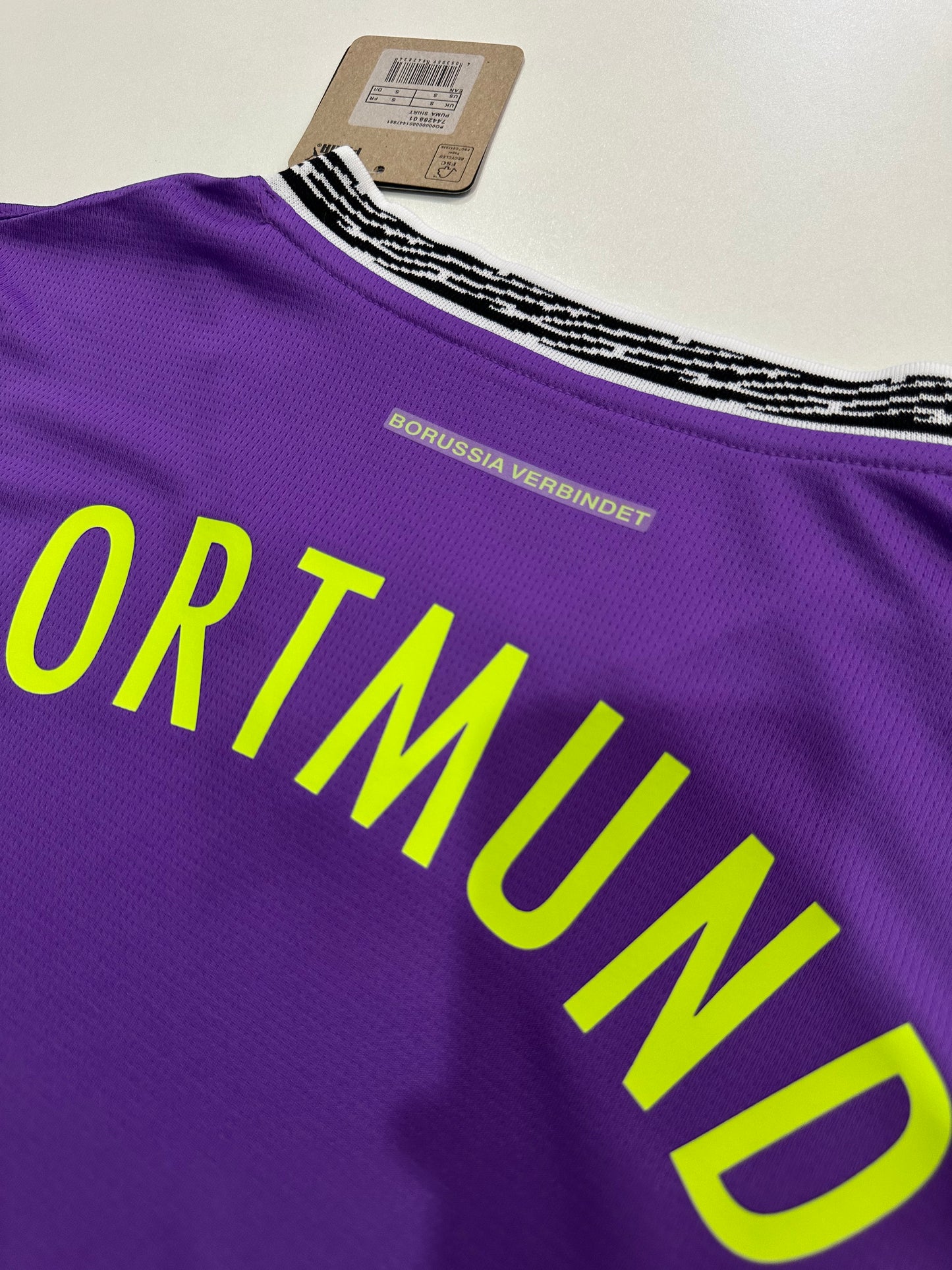 2025-2026 Borussia Dortmund Goalkeeper Shirt
