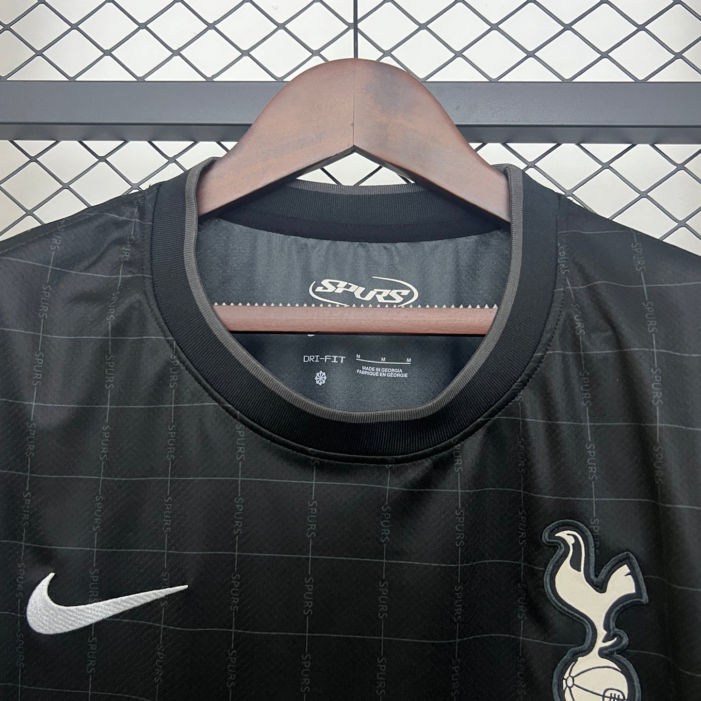 2025/2026 Tottenham Hotspur Away Shirt