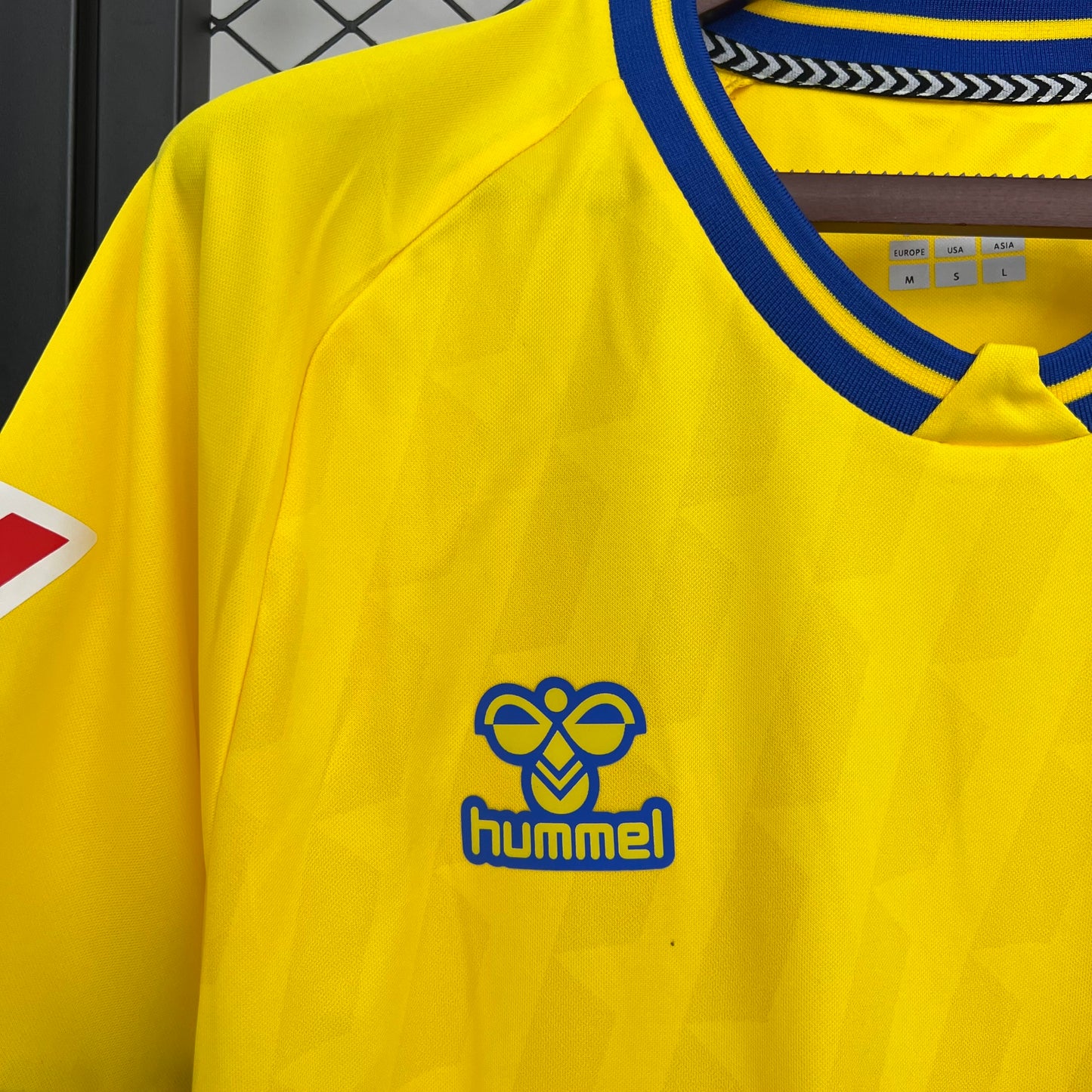 25/26 Las Palmas home shirt