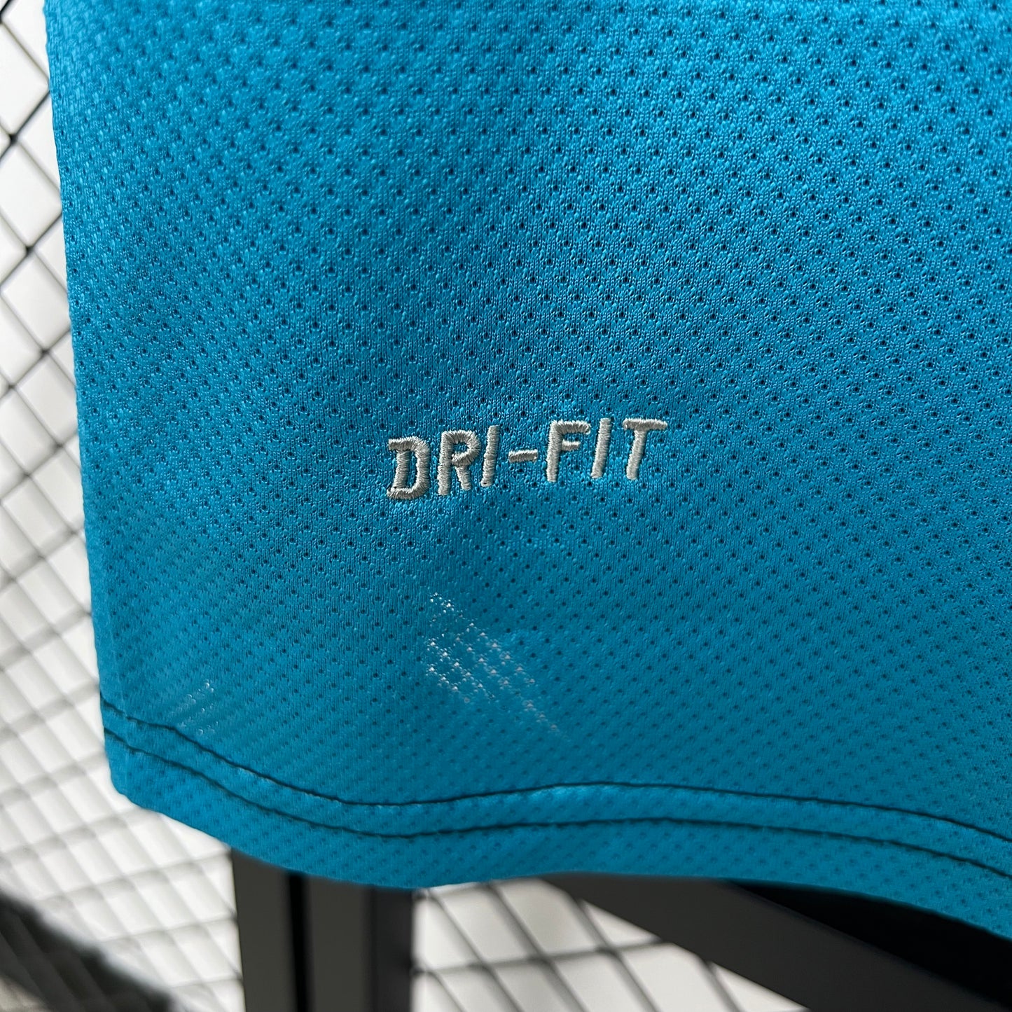 2011-12 Arsenal '125th Anniversary' Away Shirt