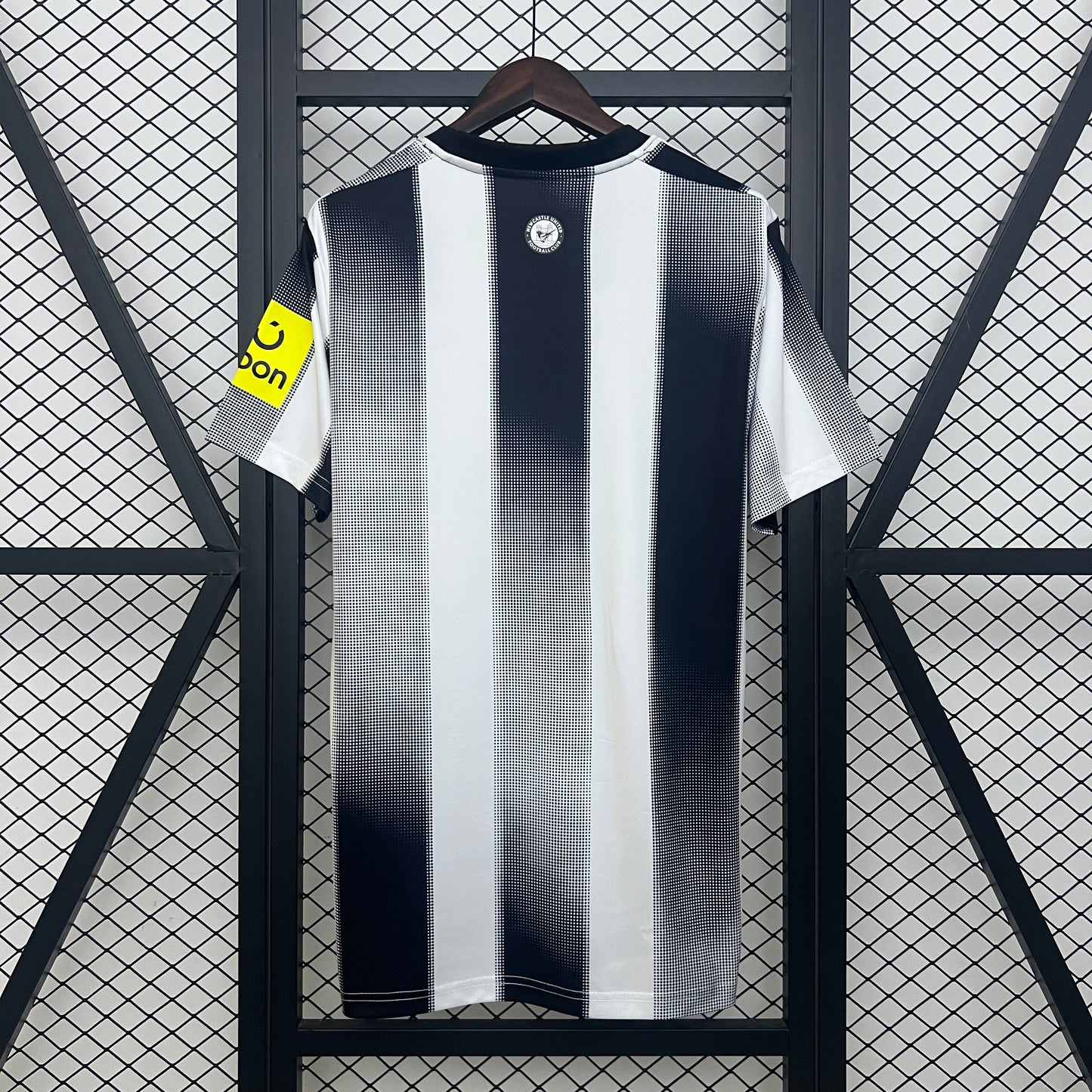 2025/2026 Newcastle shirt