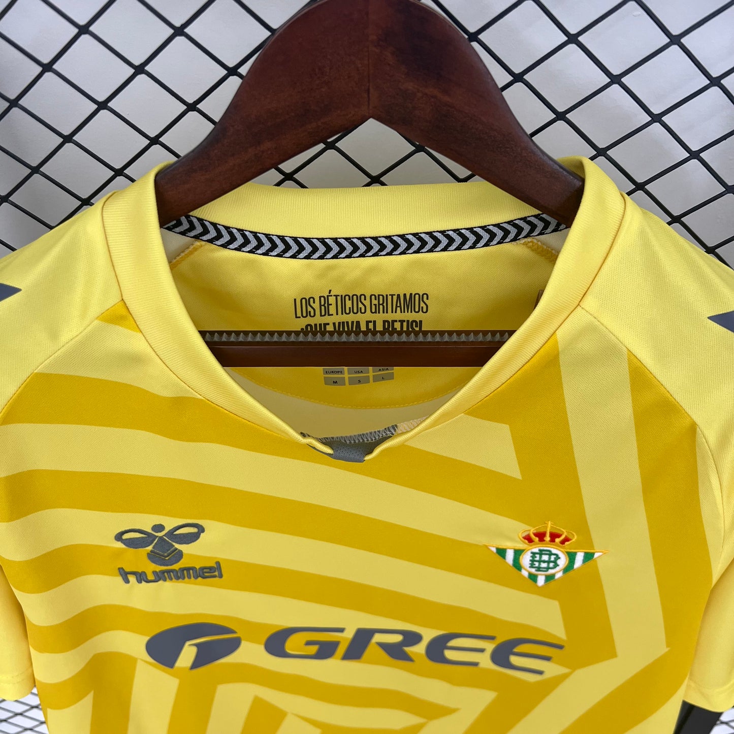 25/26 Real Betis Goalkeeper Yellow shirt