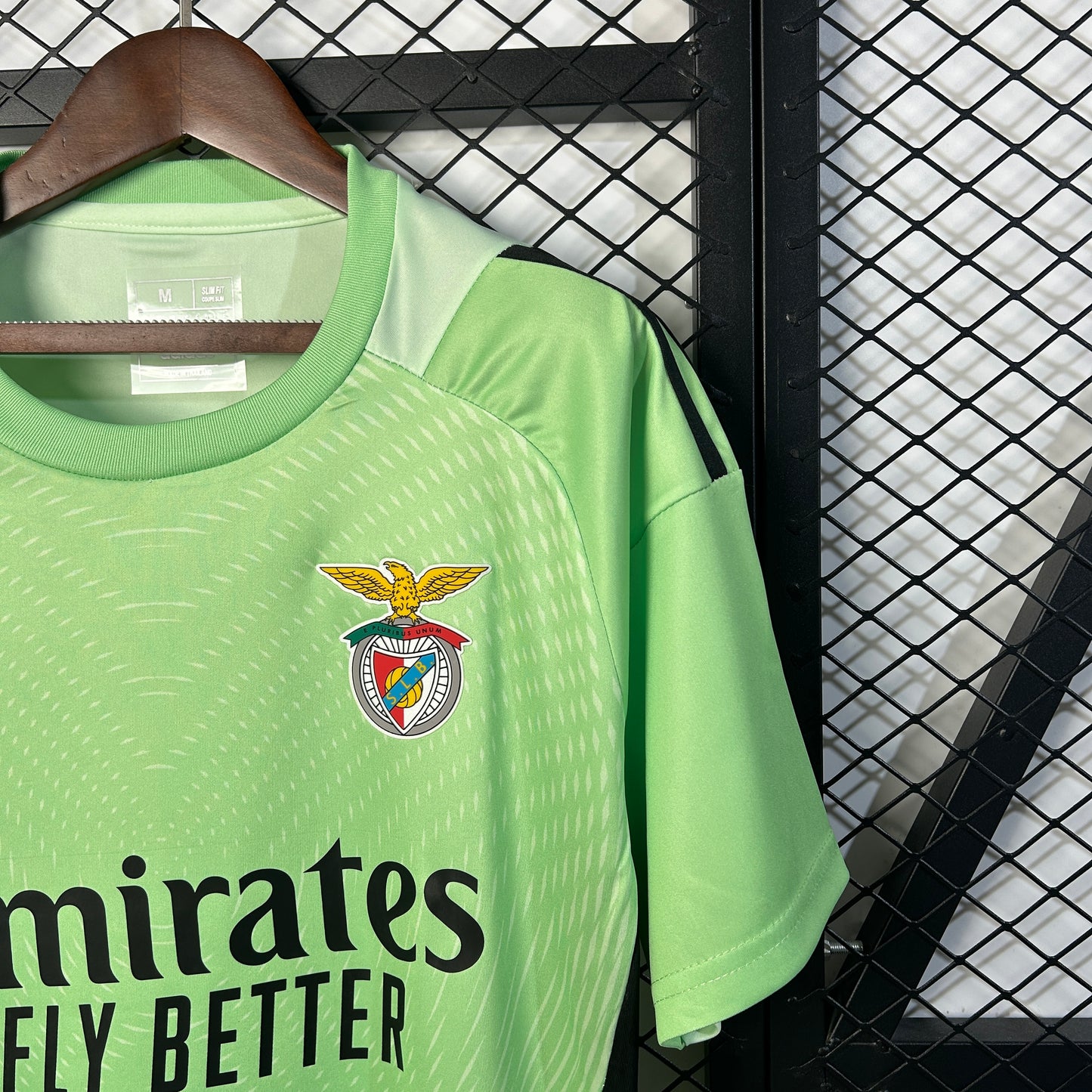 25/26 Benfica training goalkeeper shirt
