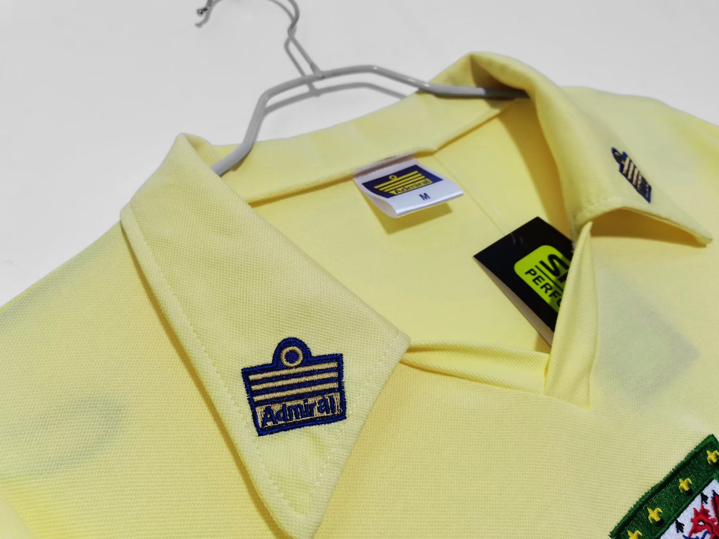 1976/1979 Wales Away Season Retro Shirt