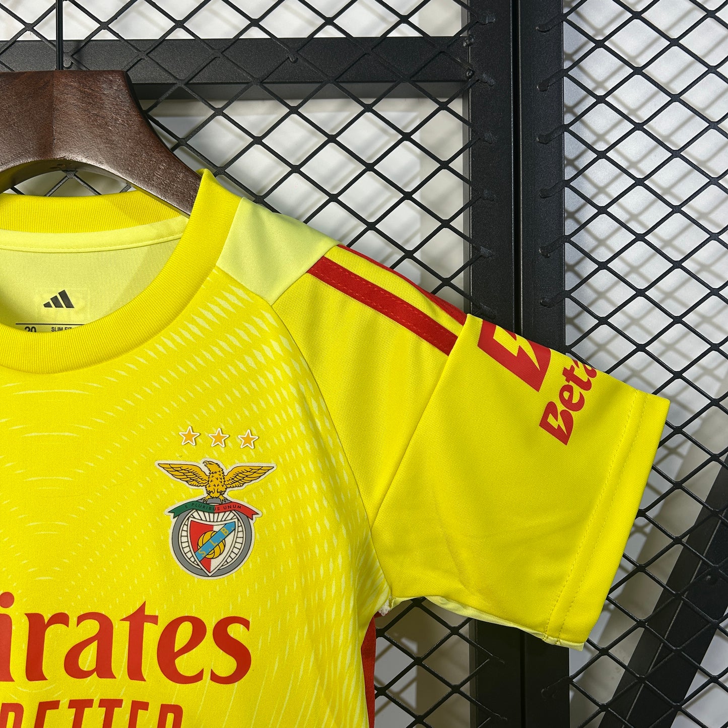25/26 Benfica goalkeeper Kids