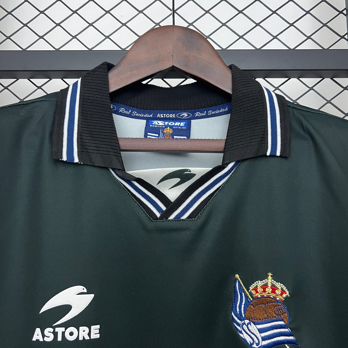 2000/2002 Real Sociedad Away Retro Shirt