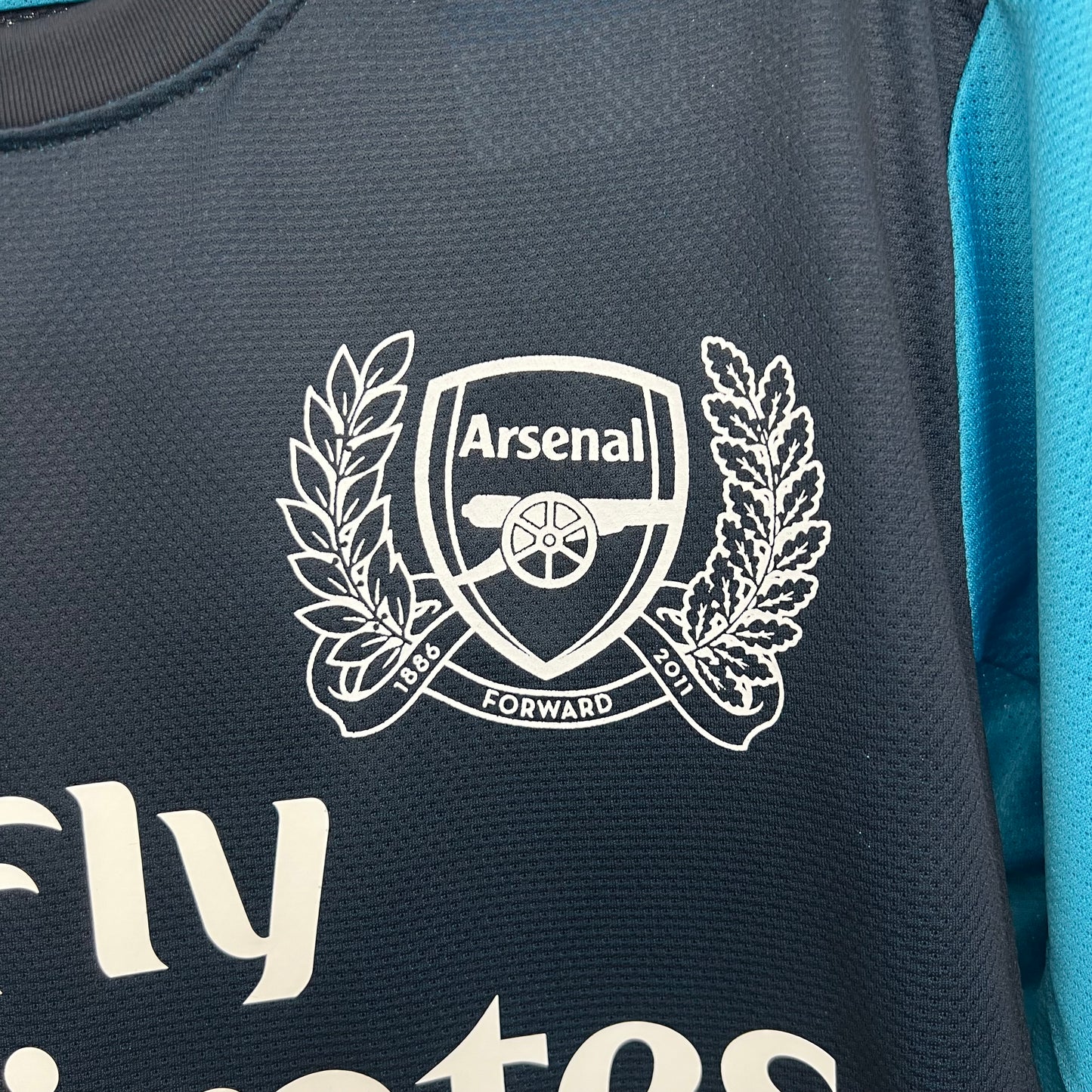 2011-12 Arsenal '125th Anniversary' Away Shirt