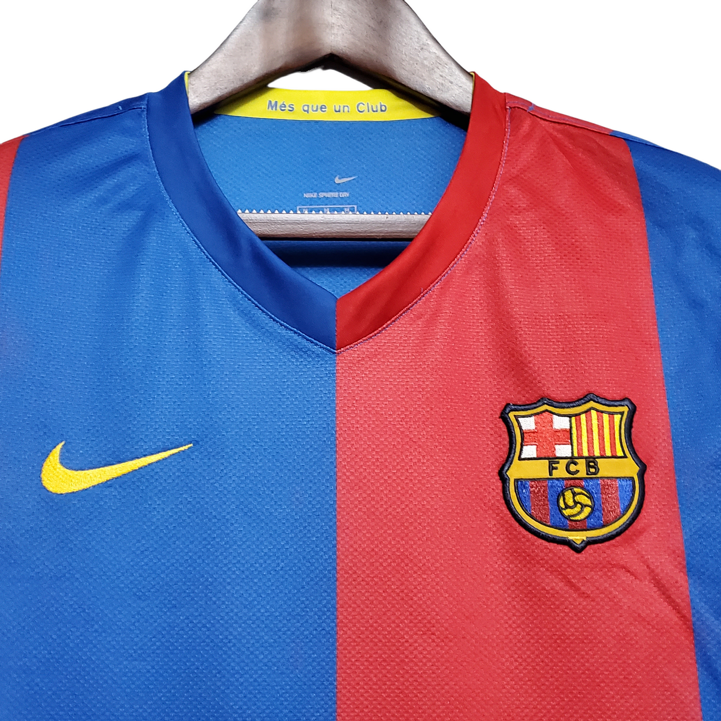 2006/2007 Barcelona home shirt