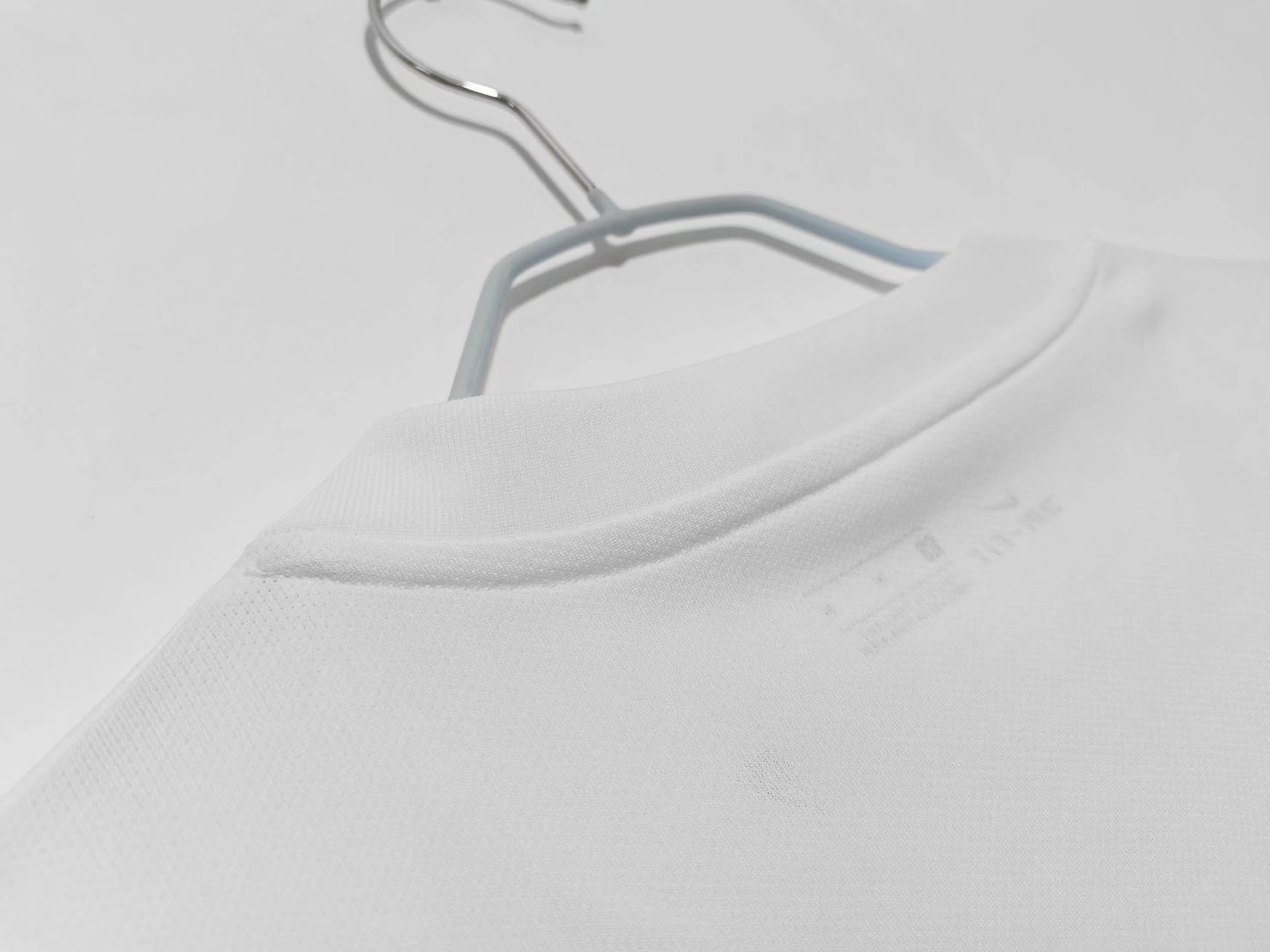 2020 Paris season white training uniform