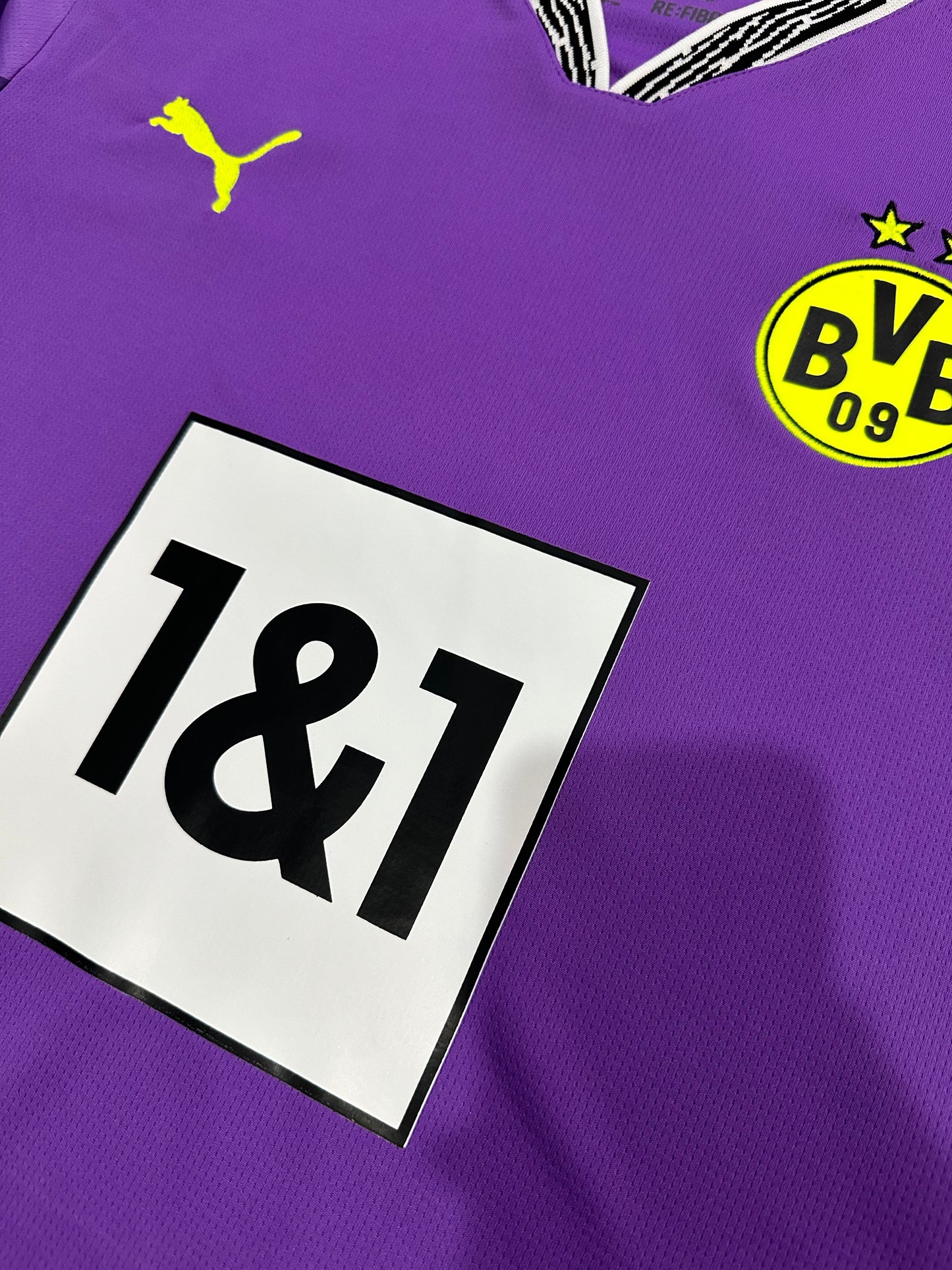 2025-2026 Borussia Dortmund Goalkeeper Shirt