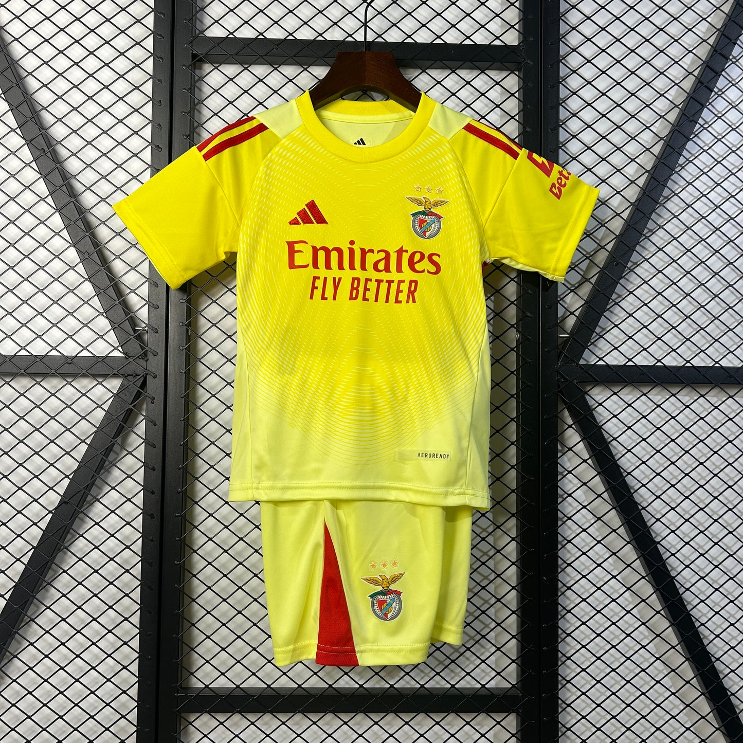 25/26 Benfica goalkeeper Kids