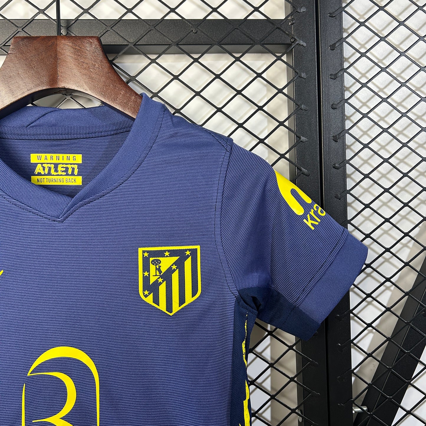 25/26 Atletico Madrid away kids