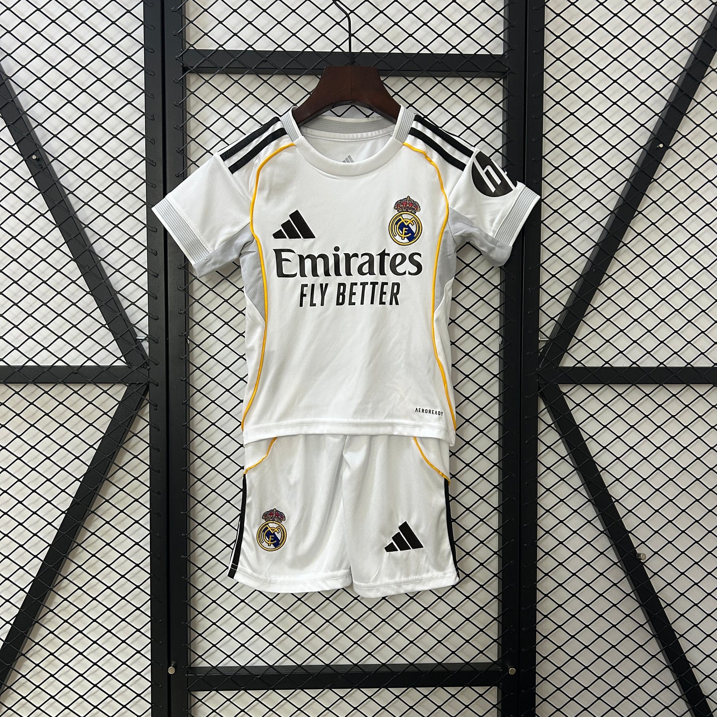 2025/2026 Real Madrid Home Shirt for Kids