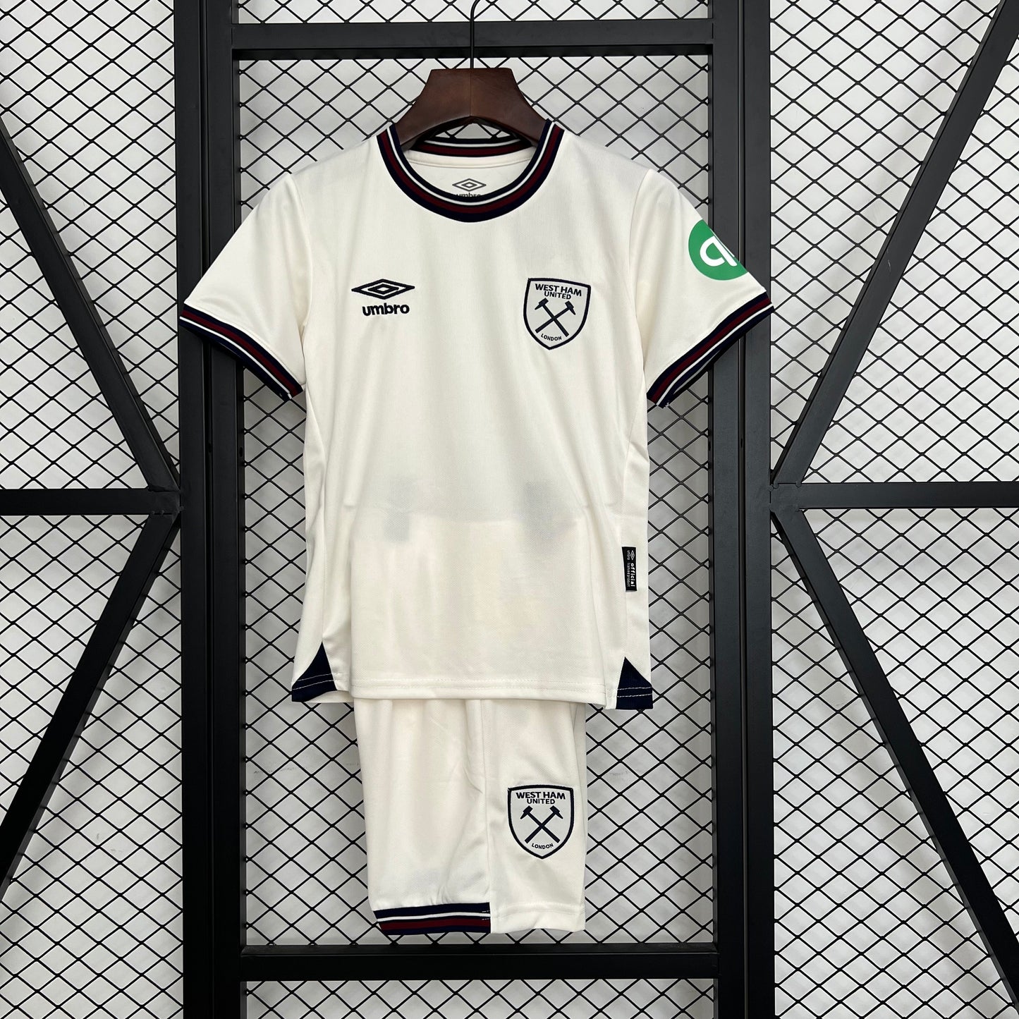 25/26 West Ham United away Kids shirt