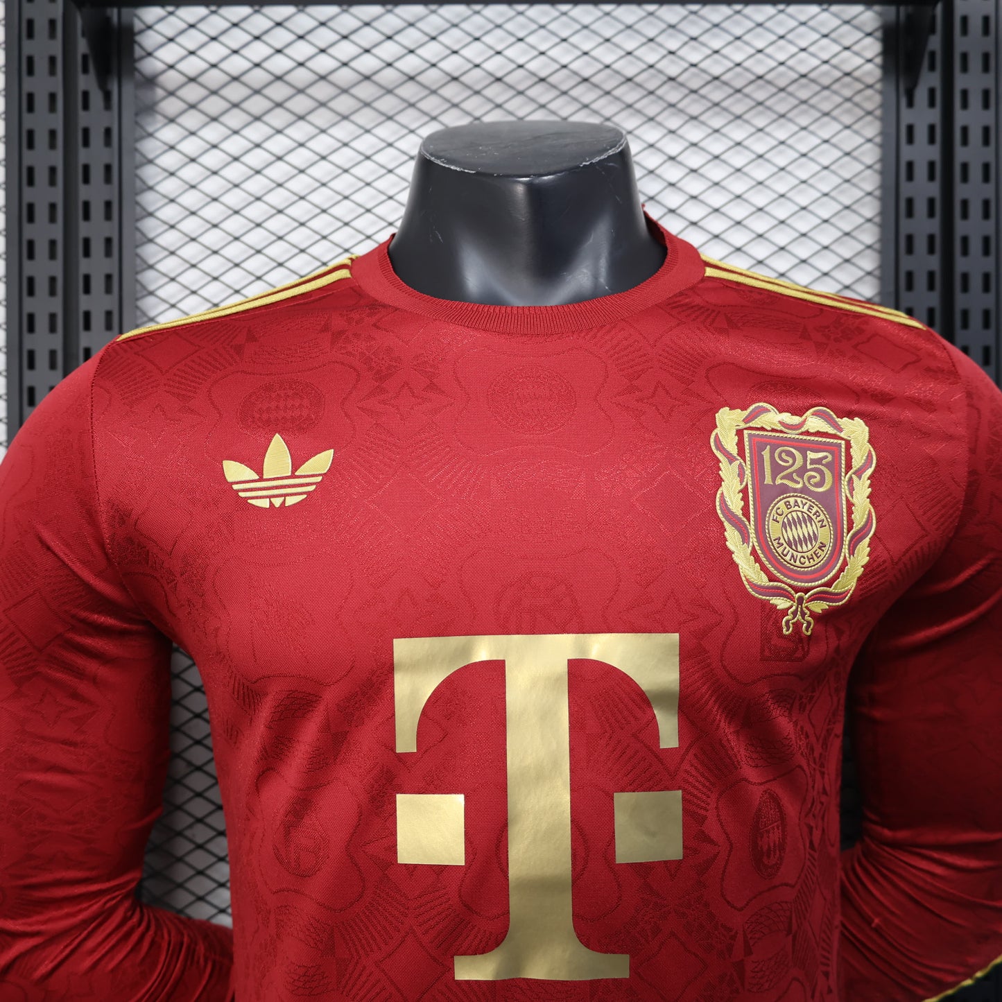 2025/2026 FC Bayern Munich 125th Anniversary Red Shirt(Player)