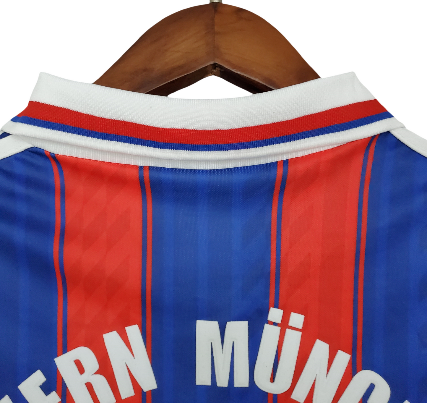 1995/1997 Vintage Bayern Munich Home Shirt