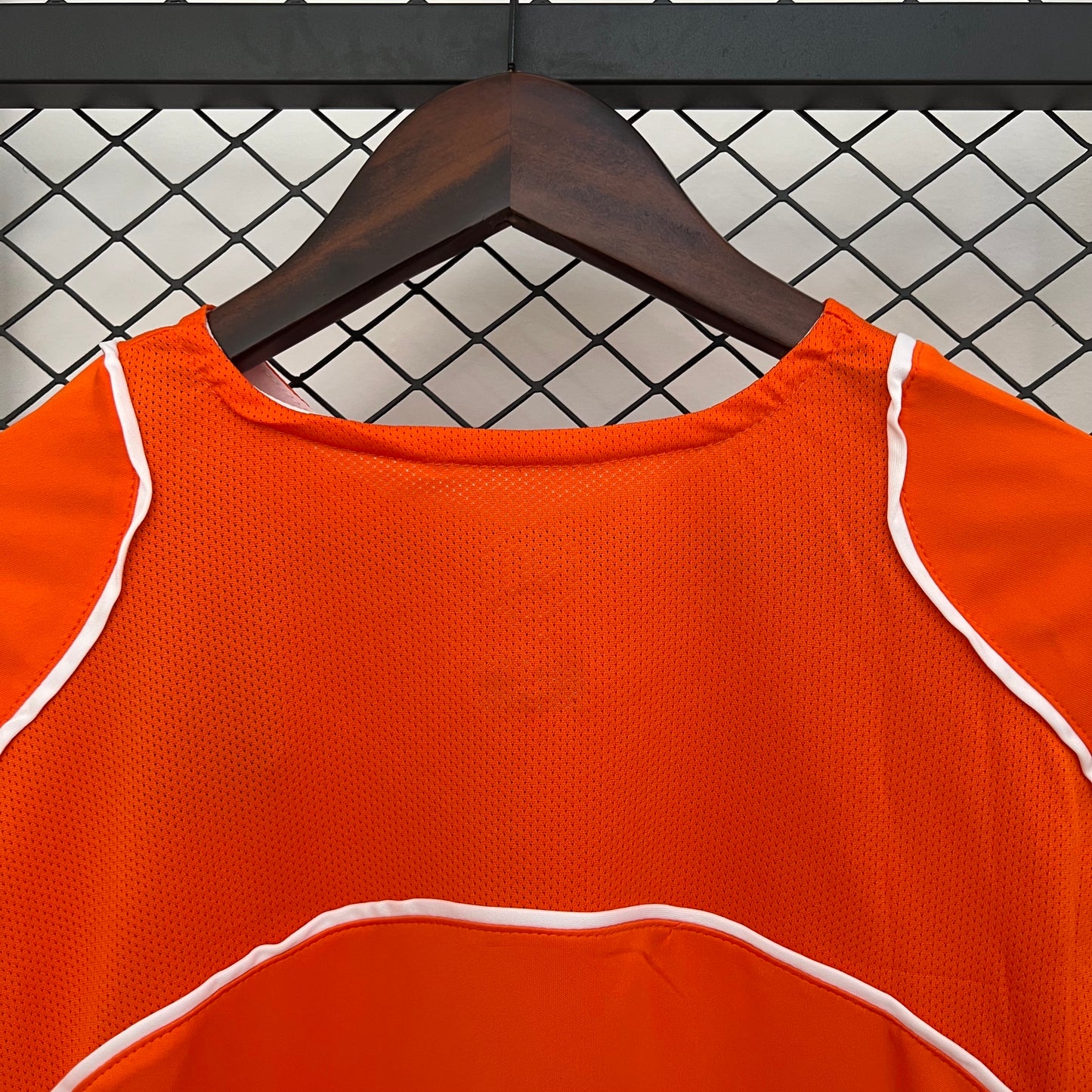 2004 Netherlands Home Retro shirt
