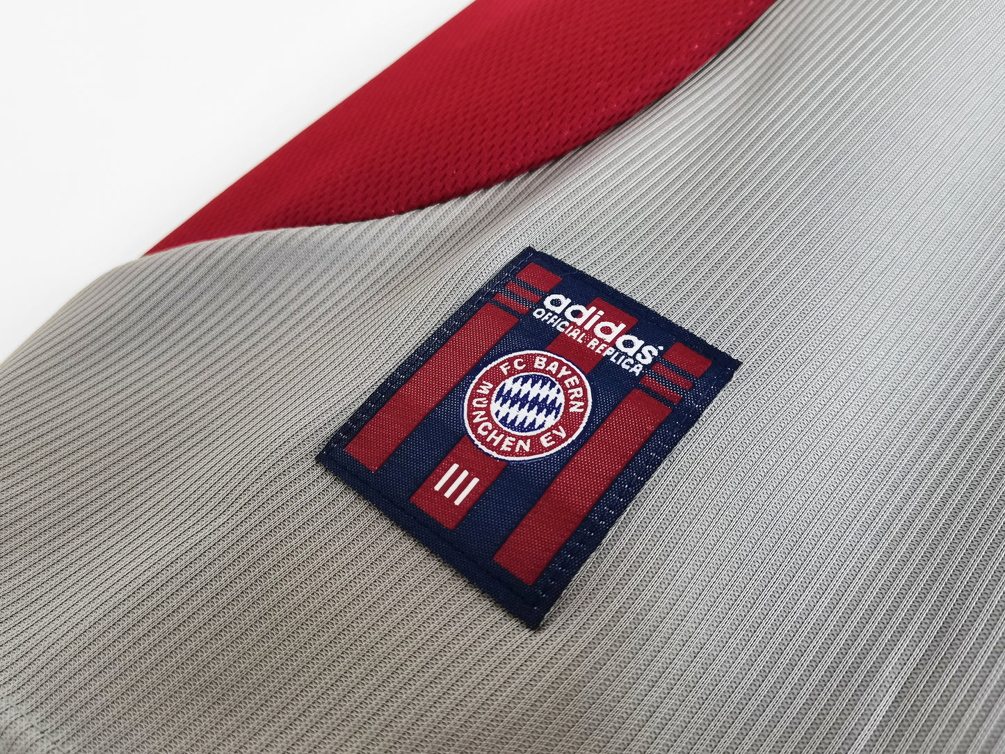 1998/1999 Bayern Munich Away Retro 8A Shirt