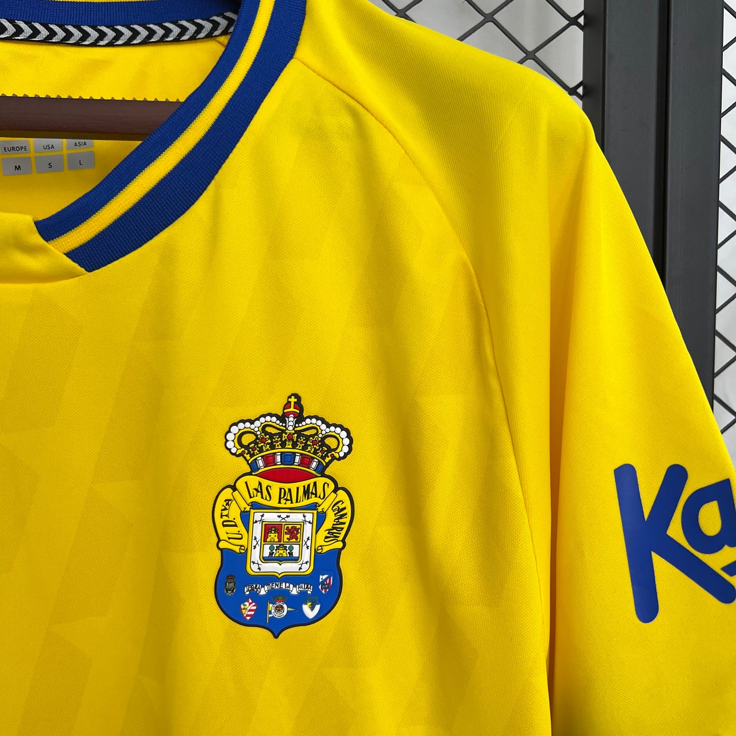 25/26 Las Palmas home shirt