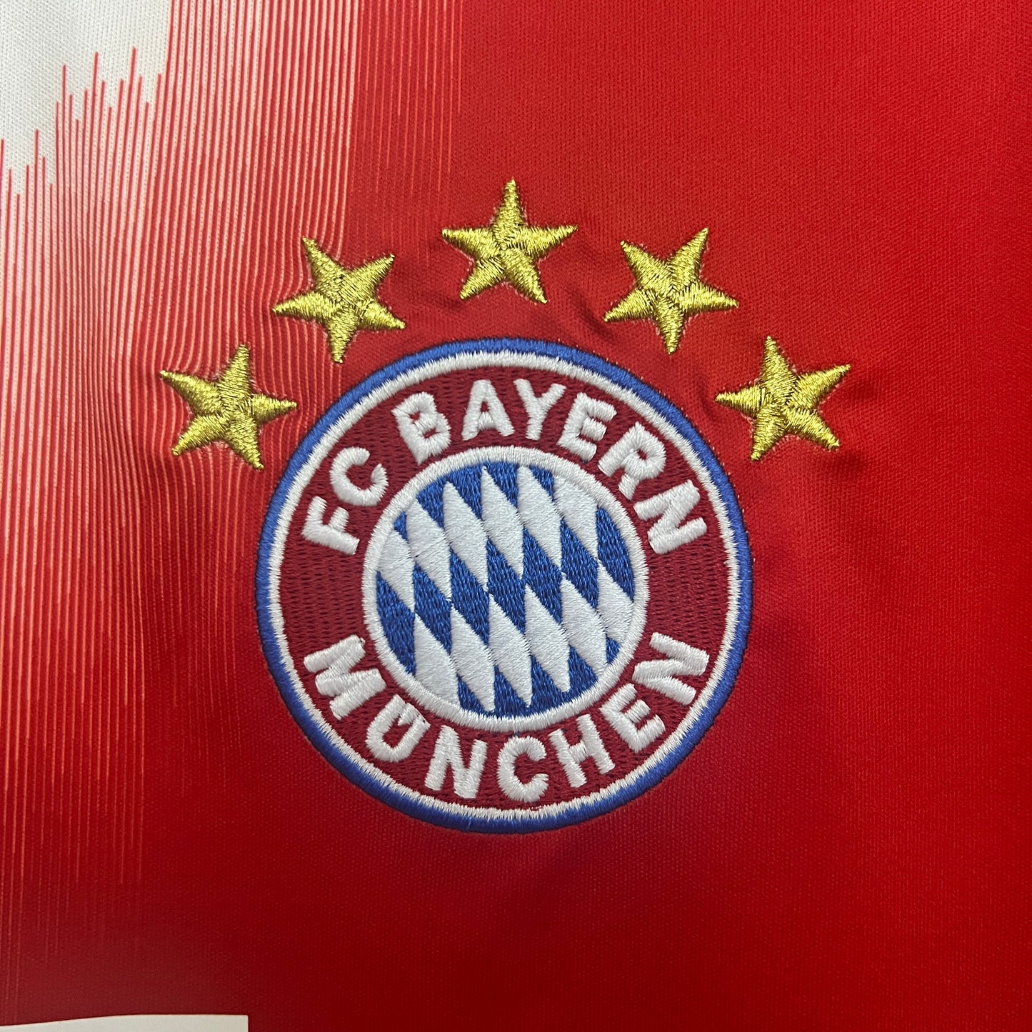 2025/2026 Bayern Home Shirt