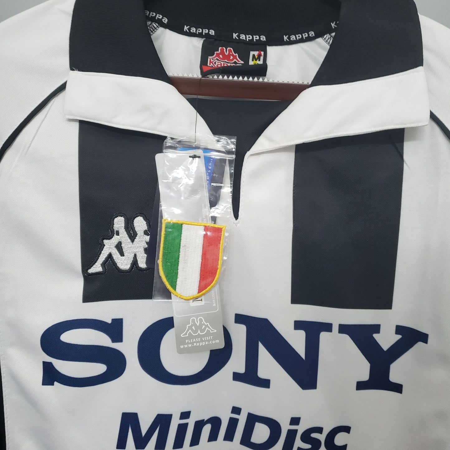 1997-1998 Juventus Home Football Vintage Shirt