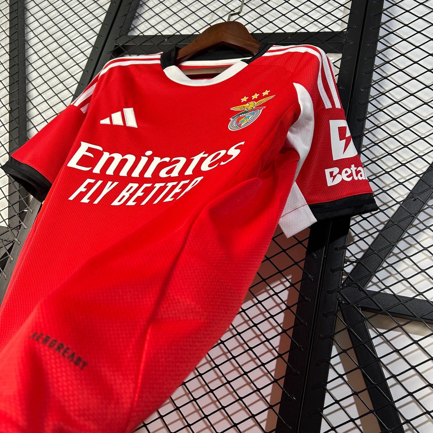 25/26 Benfica Home Shirt
