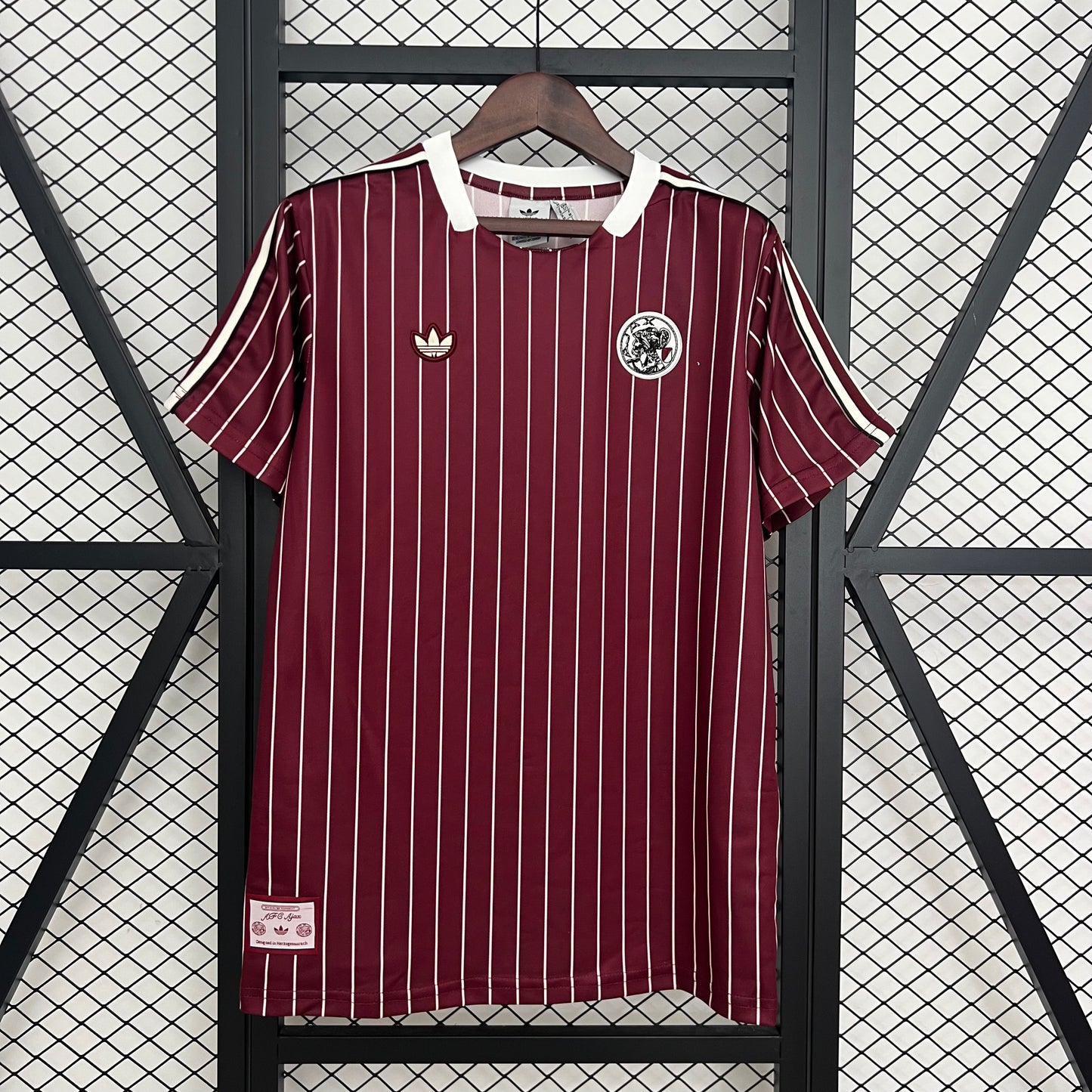 25/26 Ajax Retro shirt