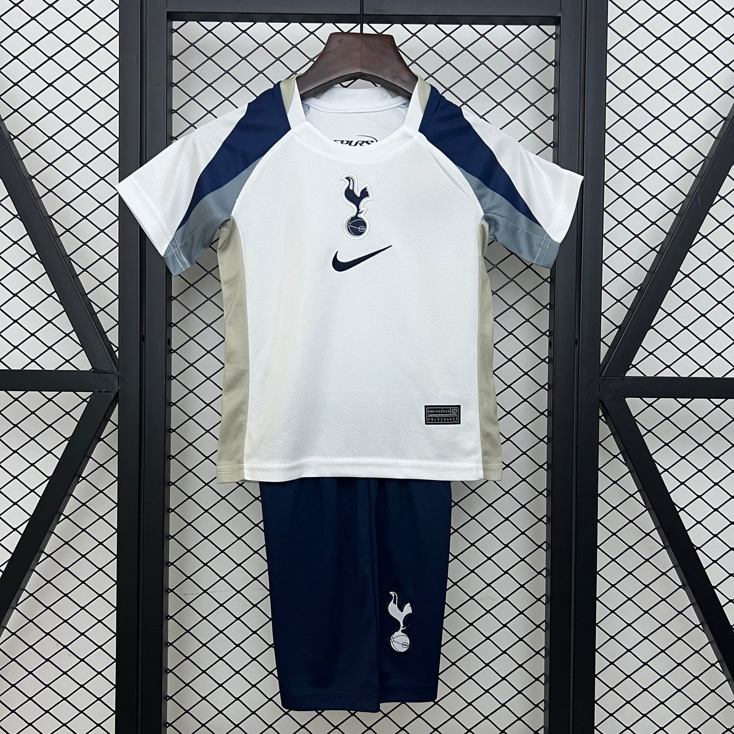 2025/2026 Tottenham Hotspur Home Shirt for Kids