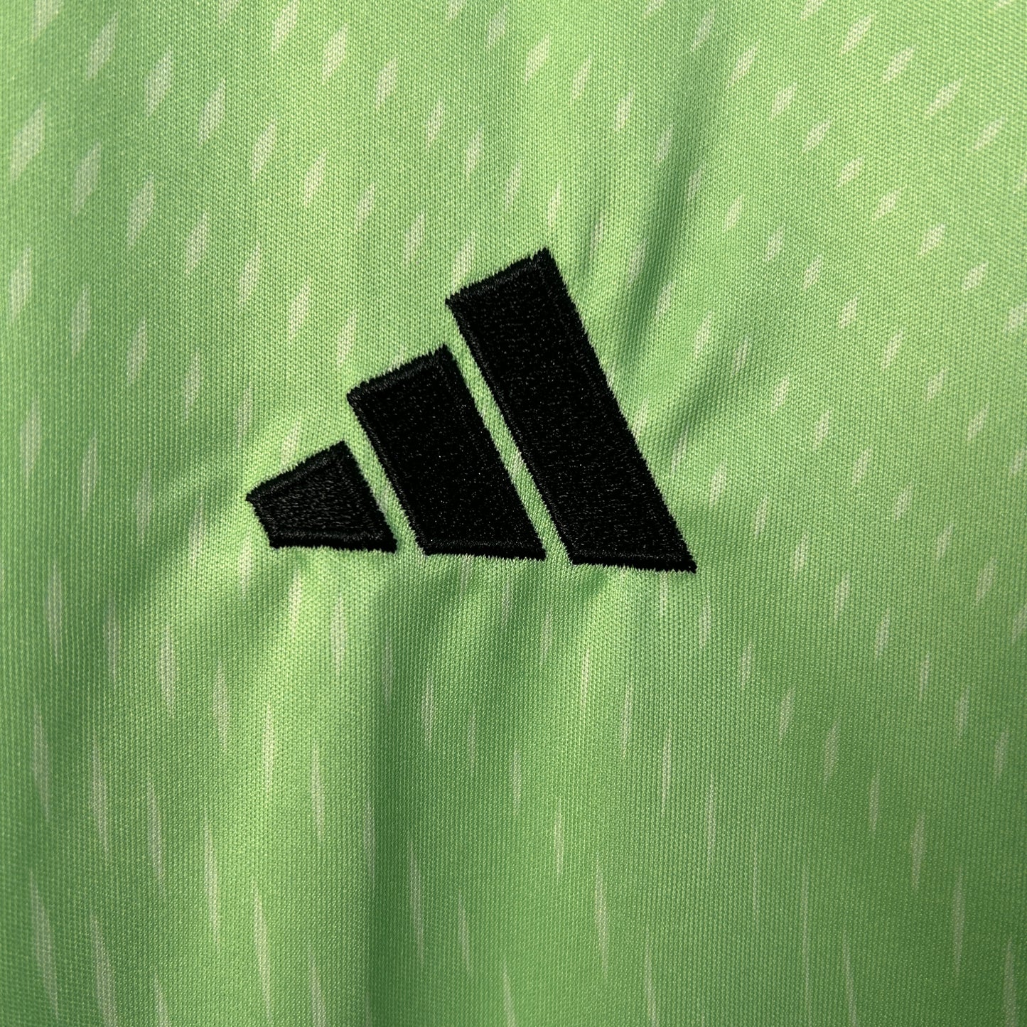 25/26 Bayern Munich Goalkeeper shirt