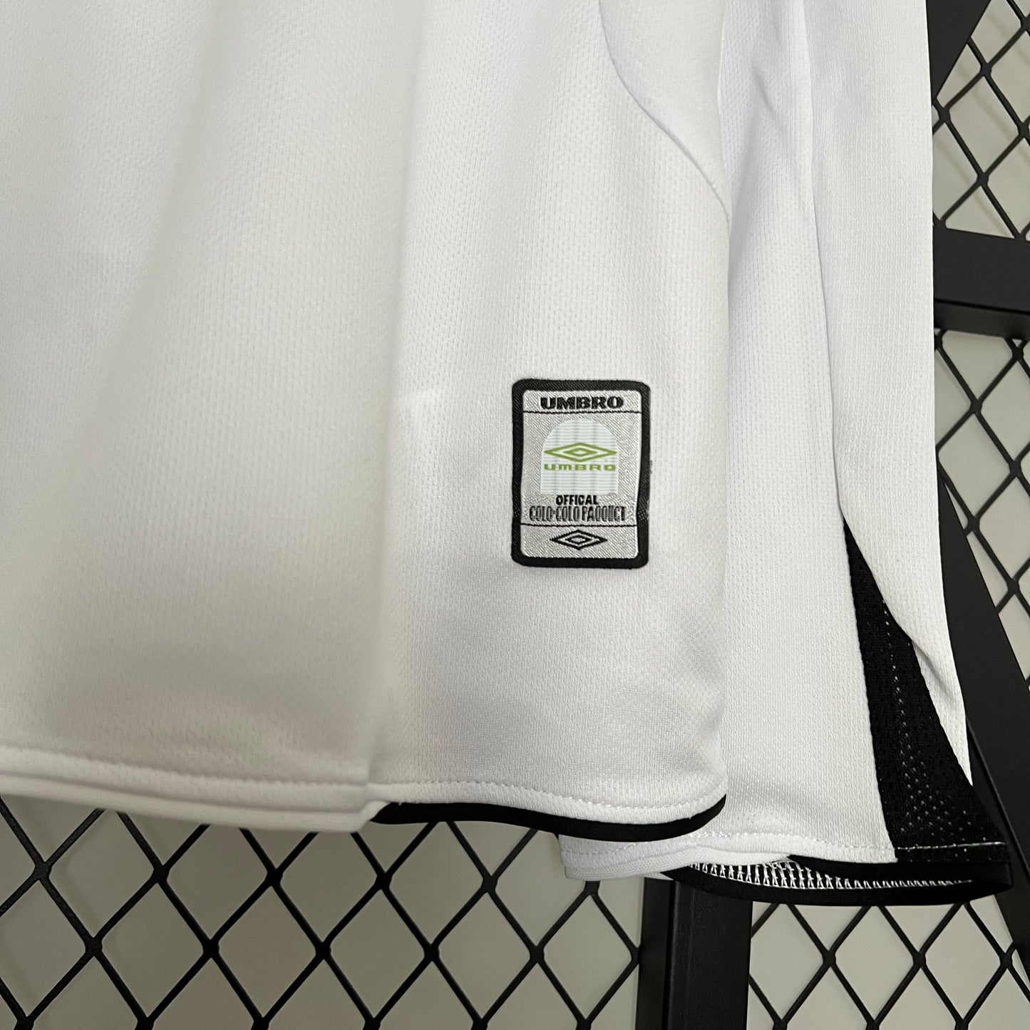 2006 Long Sleeve Colo Colo Home Retro Shirt