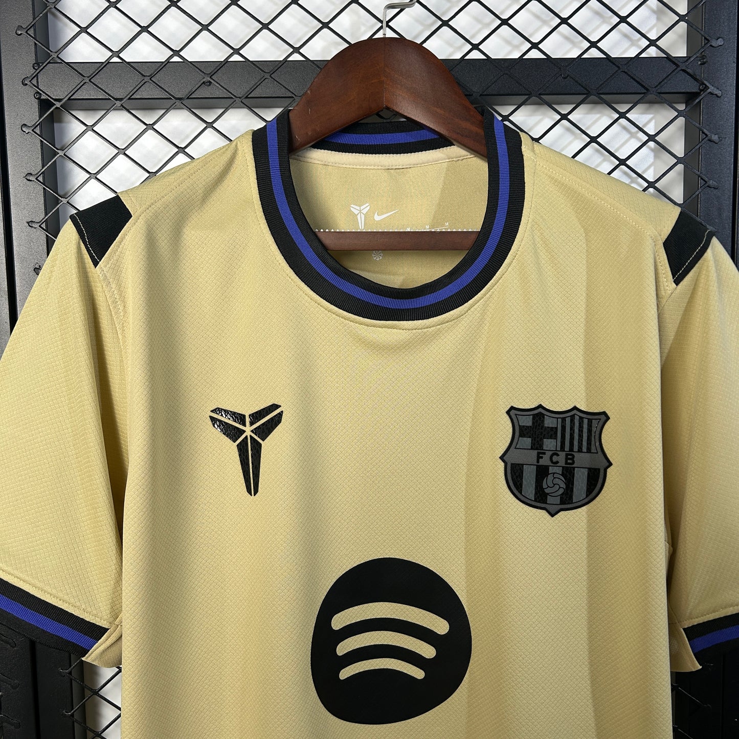 25/26 Barcelona Away shirt
