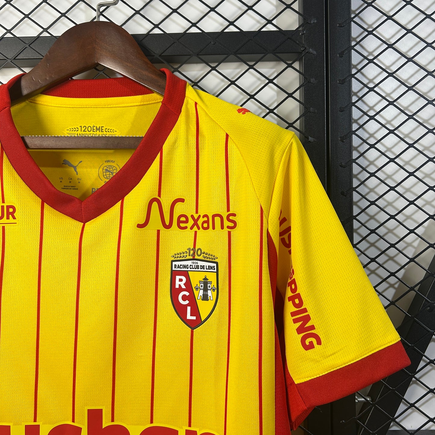 25/26 Lens Home shirt