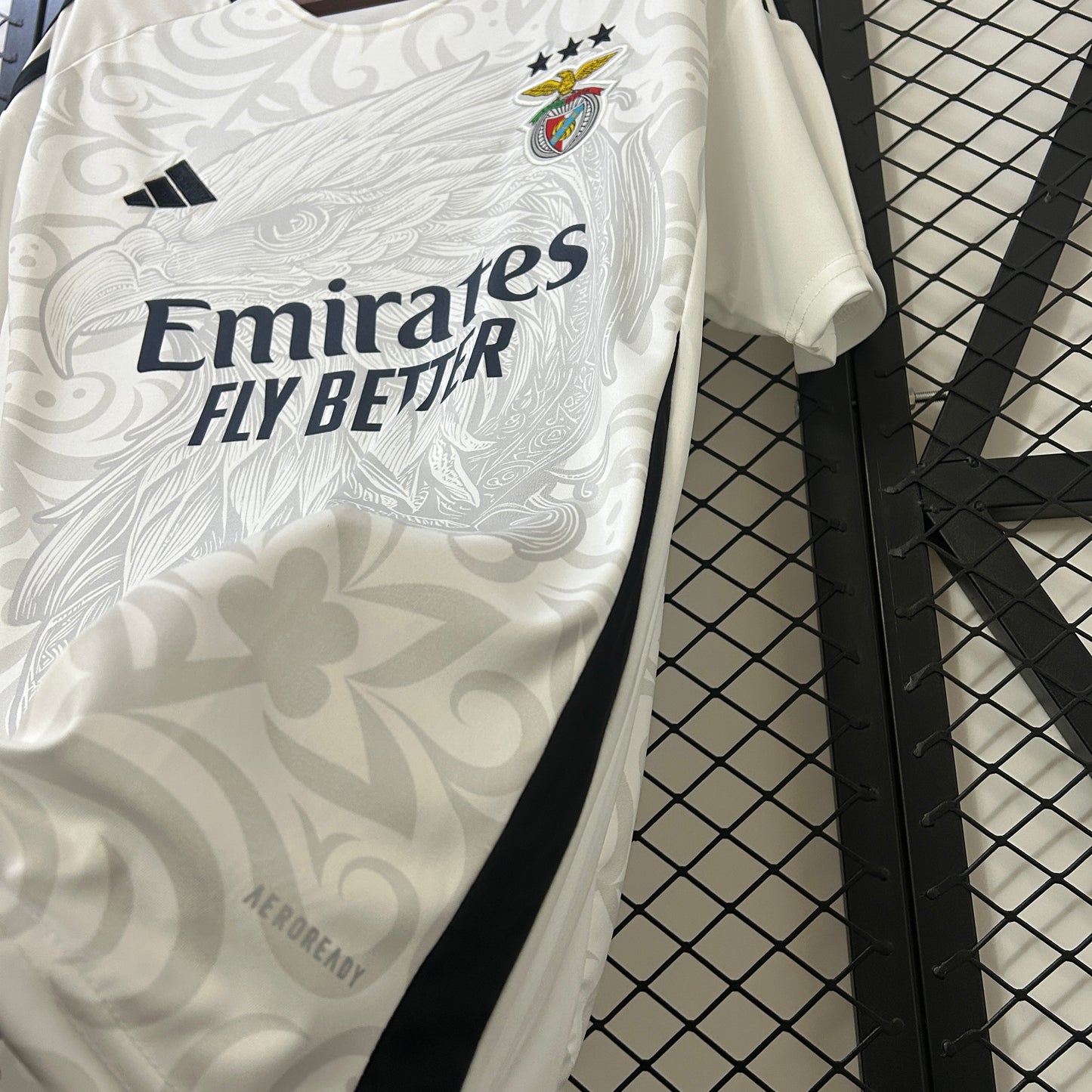 25/26 Benfica Training Shirt