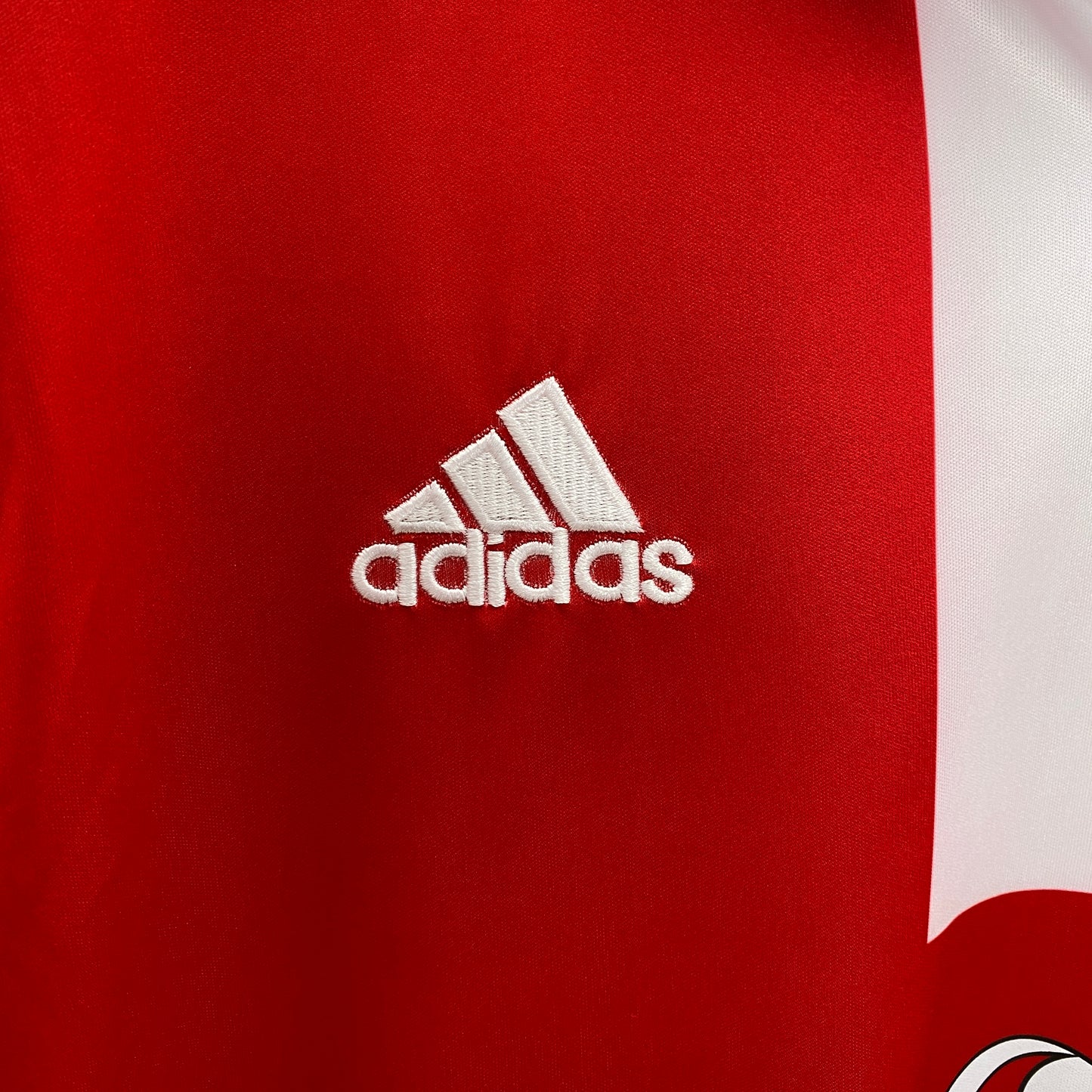 04/05 Benfica Home Retro Shirt