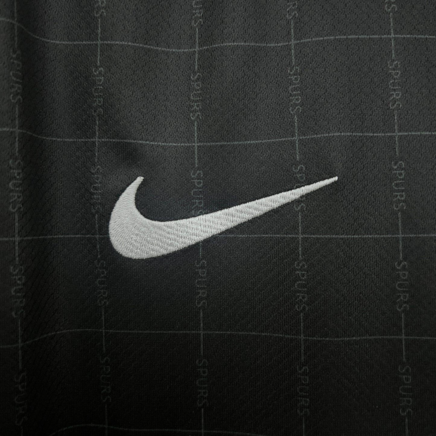 2025/2026 Tottenham Hotspur Away Shirt
