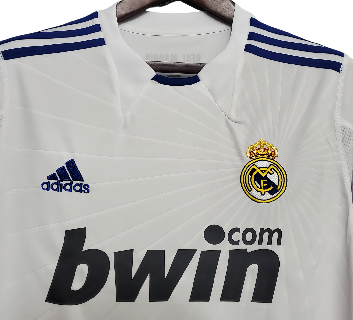 2010/2011 Real Madrid Retro Shirt