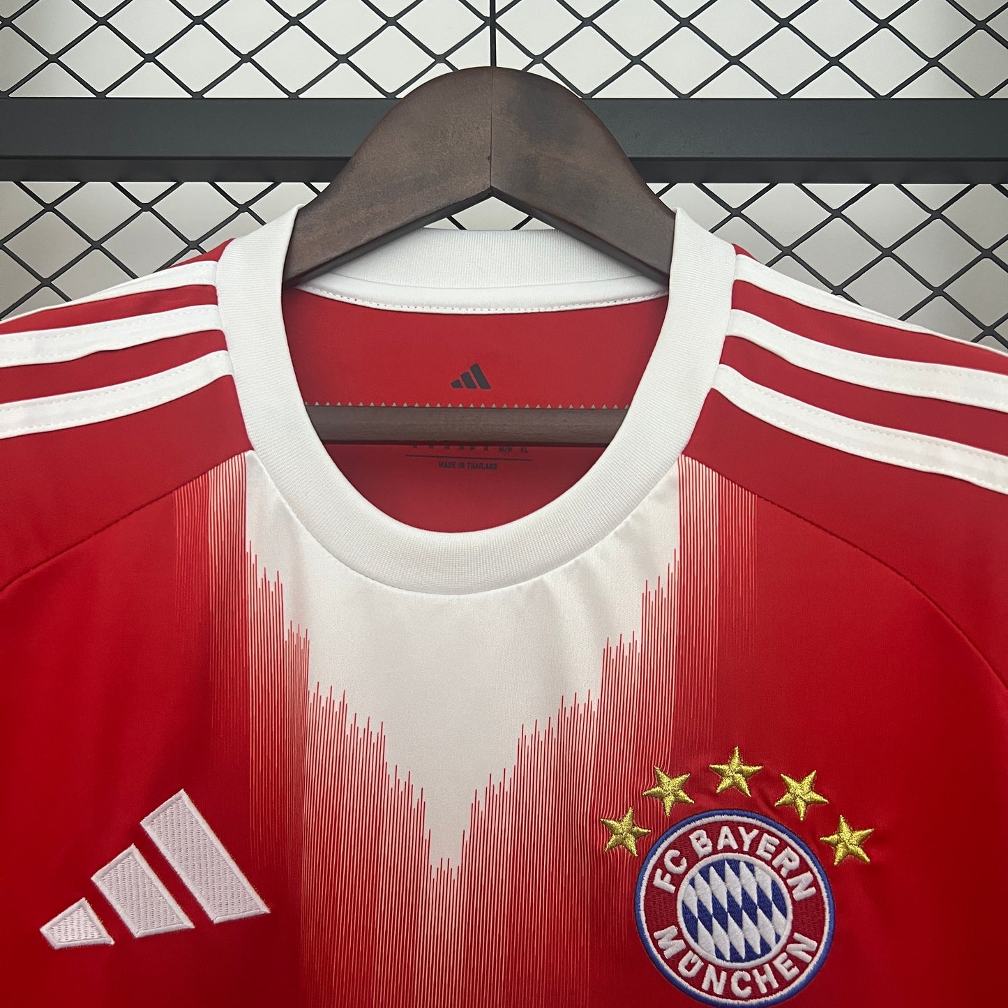 2025/2026 Bayern Home Shirt