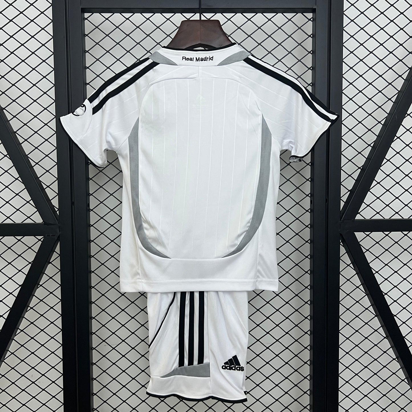06/07 Real Madrid Home Vintage Shirt for Kids
