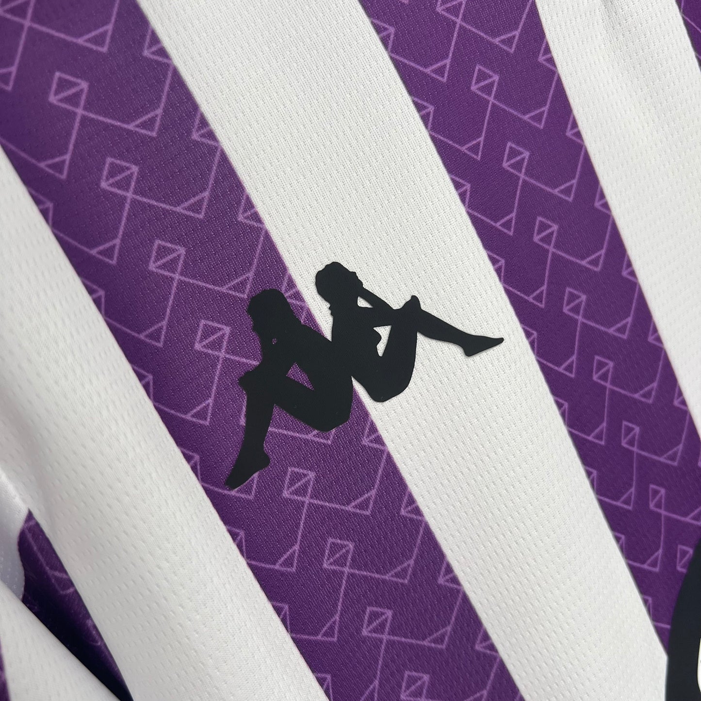 25/26 Valladolid home shirt