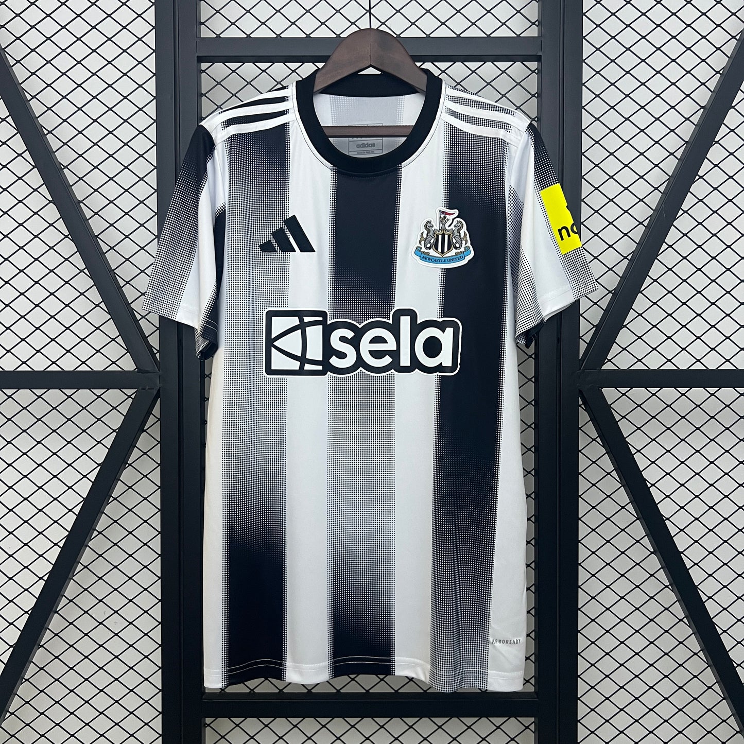2025/2026 Newcastle shirt