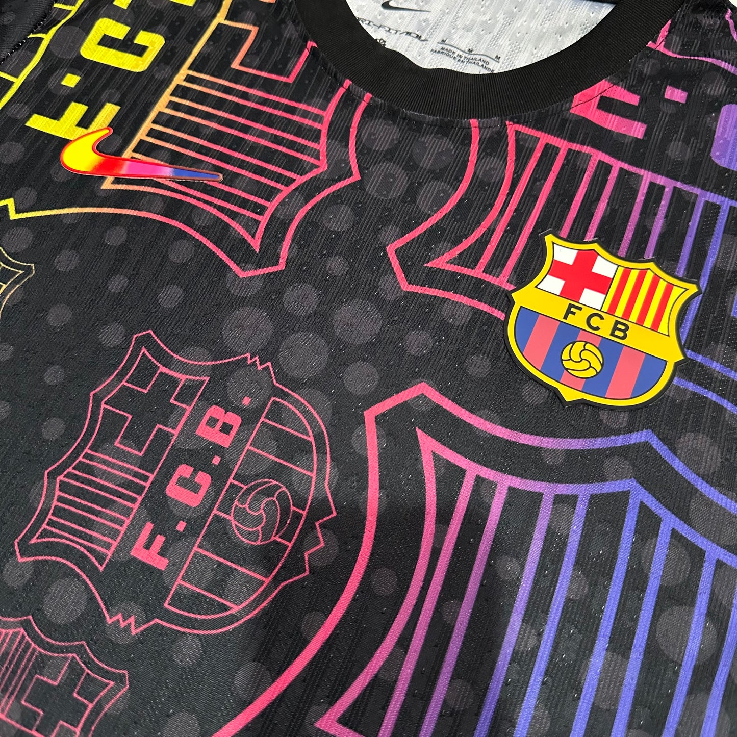 2025/2026 Barcelona big logo graffiti shirt(Player)