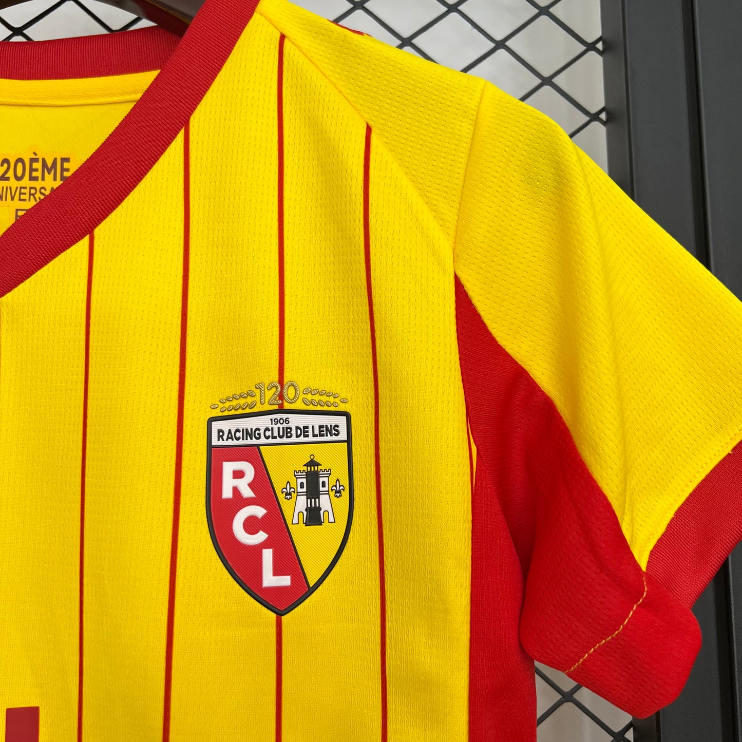 25/26 Lens Home Kids shirt