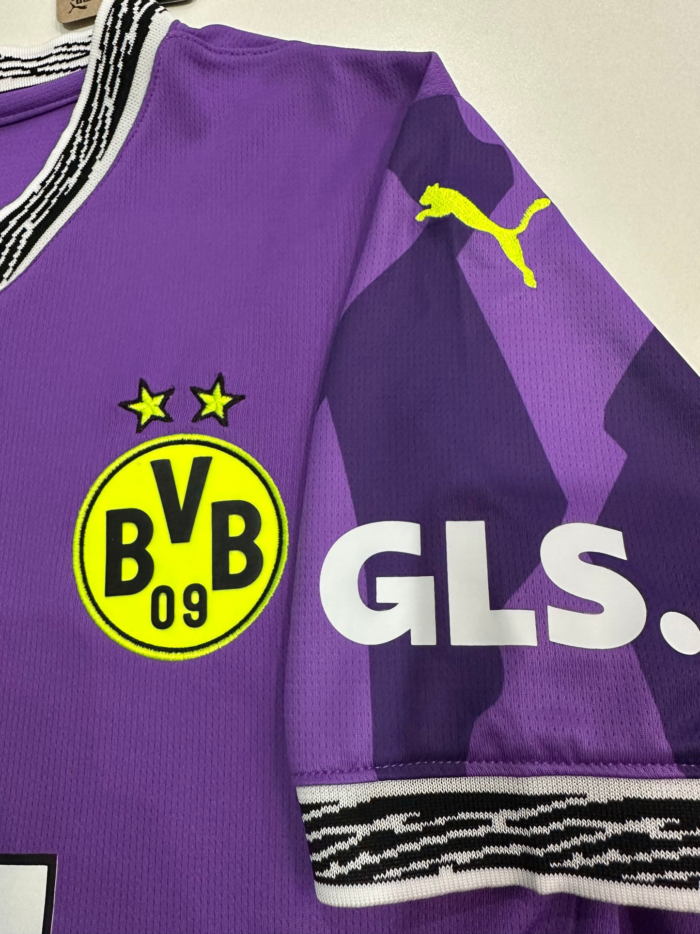 2025-2026 Borussia Dortmund Goalkeeper Shirt