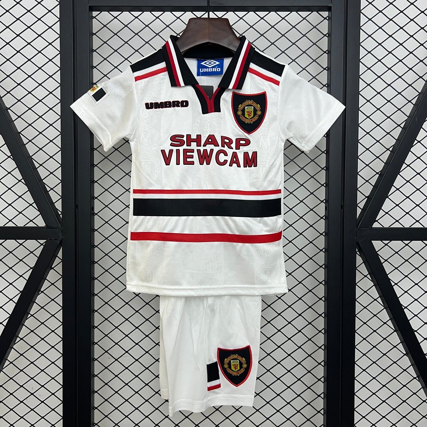 97/98 M-U Away Retro Shirt